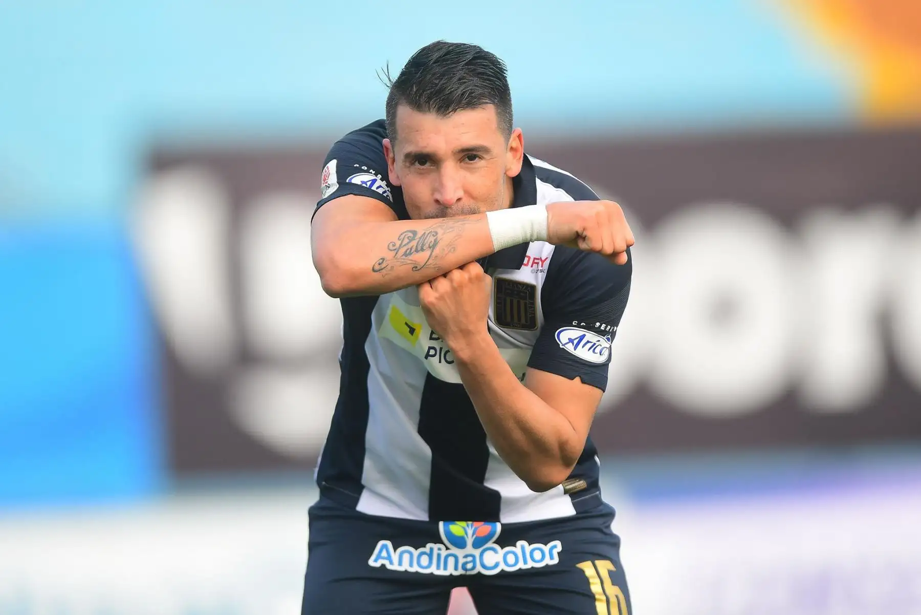 Édgar Benitez convirtió el 1-0 ante Club Huancayo durante partido por la octava fecha de la Liga 1, en el estadio Alberto Gallardo. . Foto: Difusión