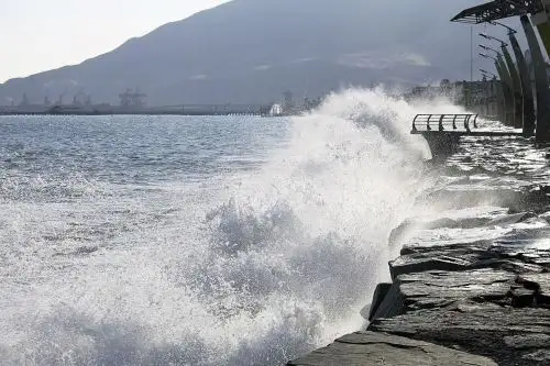 Durante la ocurrrencia de oleaje moderado, el mar presenta alturas de olas hasta el doble de sus condiciones normales.Cortesía