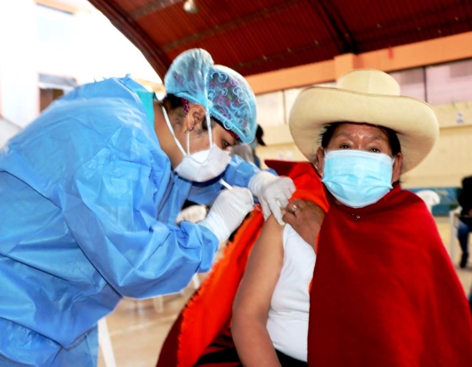 Cajamarca resalta avances en proceso de vacunación contra el covid-19 y reveló que a la fecha y más de 575,000 personas recibieron una o las dos dosis.