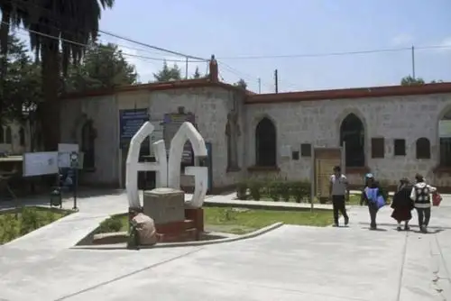 Con el moderno ecógrafo que entrará en funcionamiento en una semana mejorará la atención en el hospital Goyeneche de Arequipa. ANDINA/Difusión