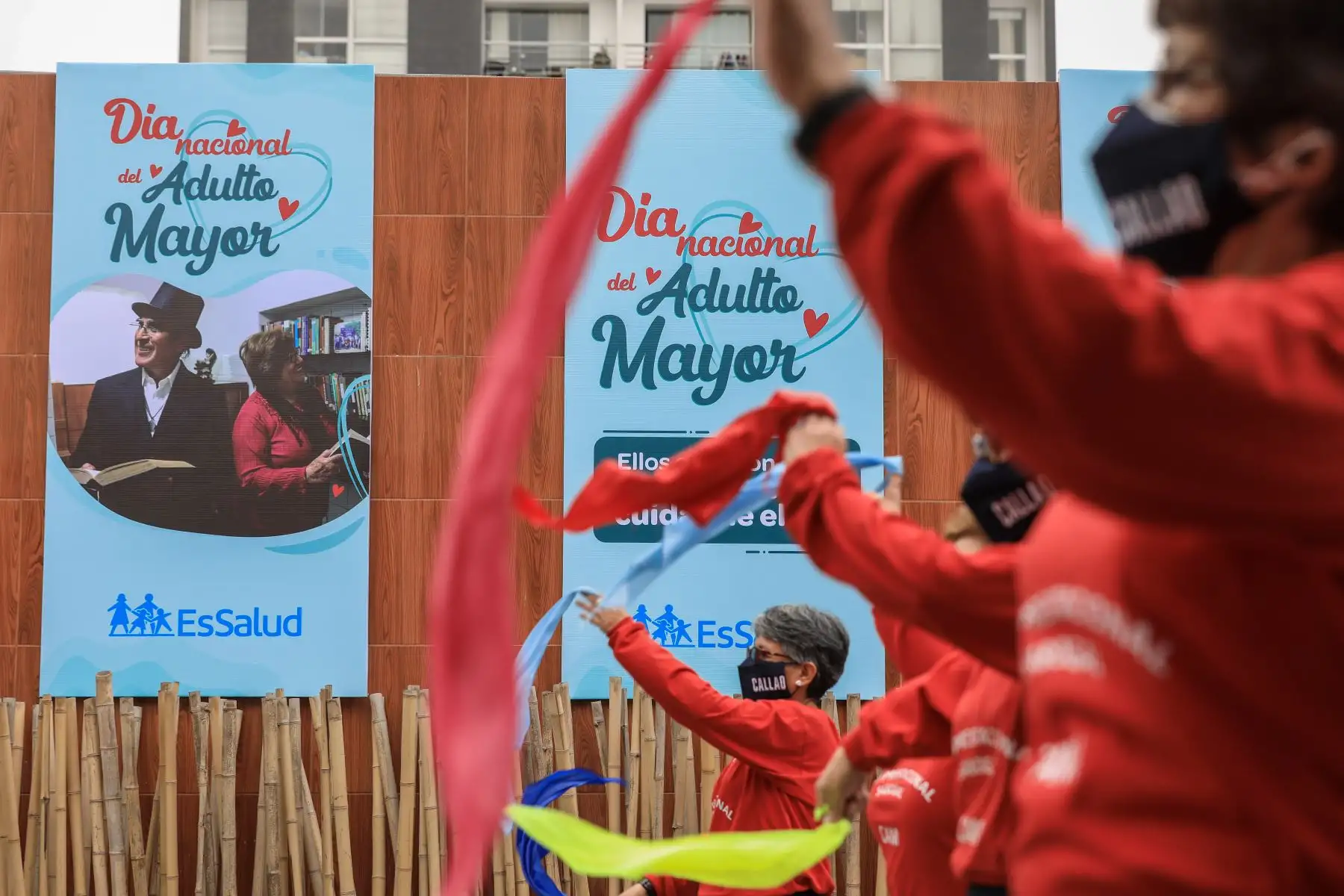 Más de 90 mil asegurados de la tercera edad, pertenecientes a los Centros del Adulto Mayor de EsSalud, celebraron el Día Nacional del Adulto Mayor, con talleres de actividad física, baile, teatro, y autocuidado.  Foto: ANDINA/Essalud