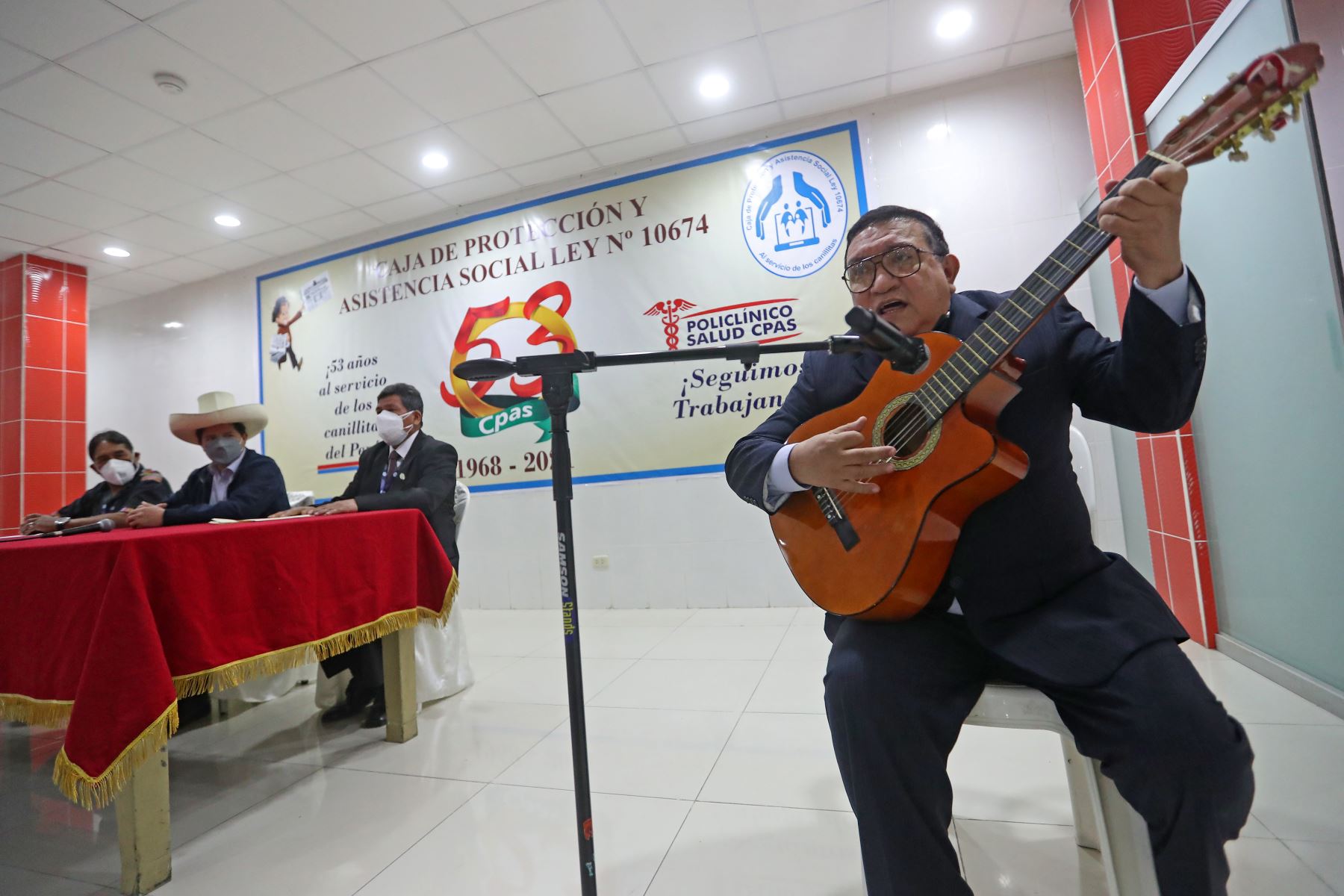 El presidente de la República, Pedro Castillo, participó en la ceremonia por el 53.° aniversario de la Caja de Protección y Asistencia Social (CPAS).
Foto: ANDINA/ Prensa Presidencia