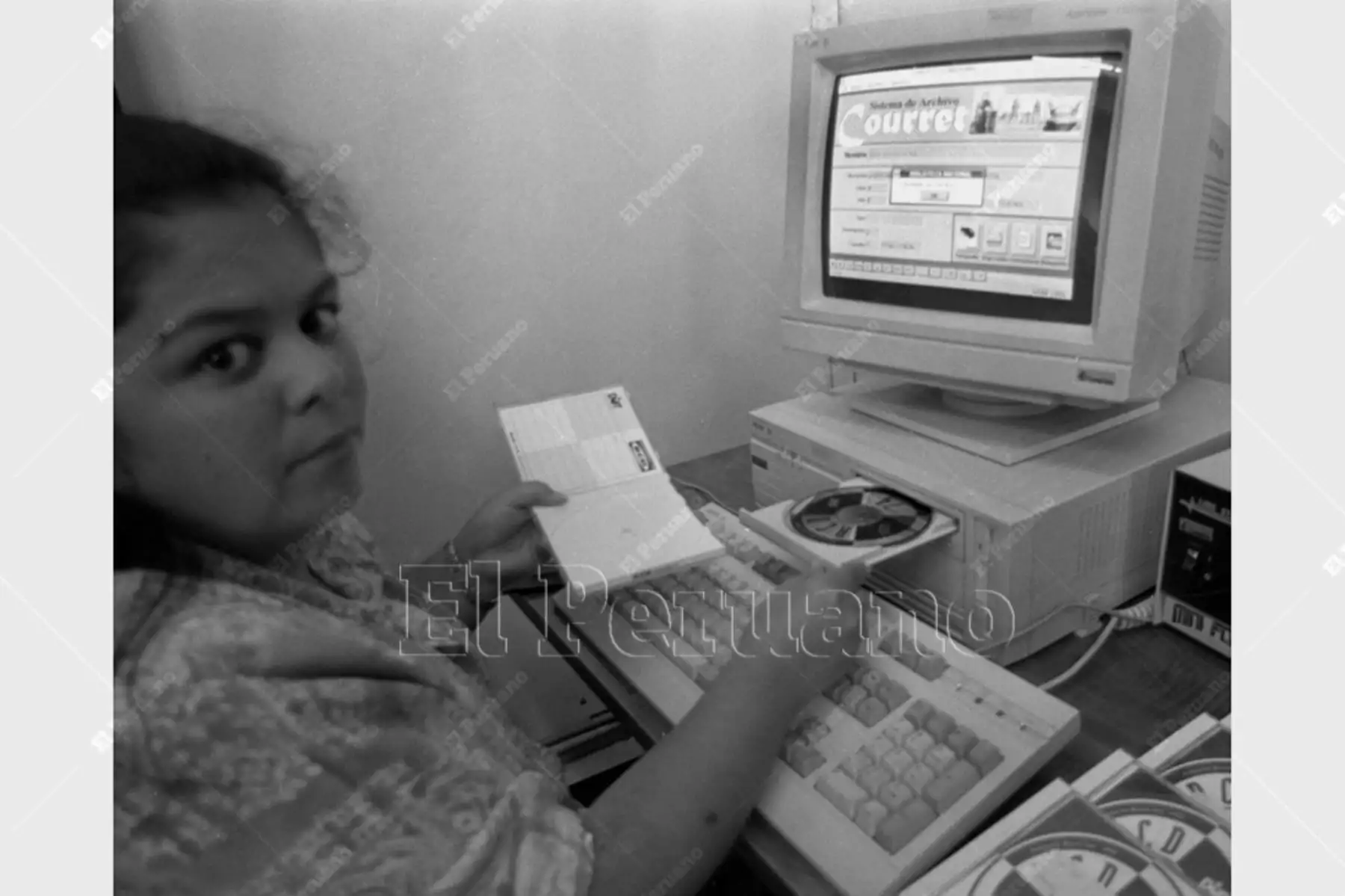 Lima - 22 abril 1996. Digitalización del archivo fotográfico de la Biblioteca Nacional del Perú. Foto: Archivo Histórico de El Peruano