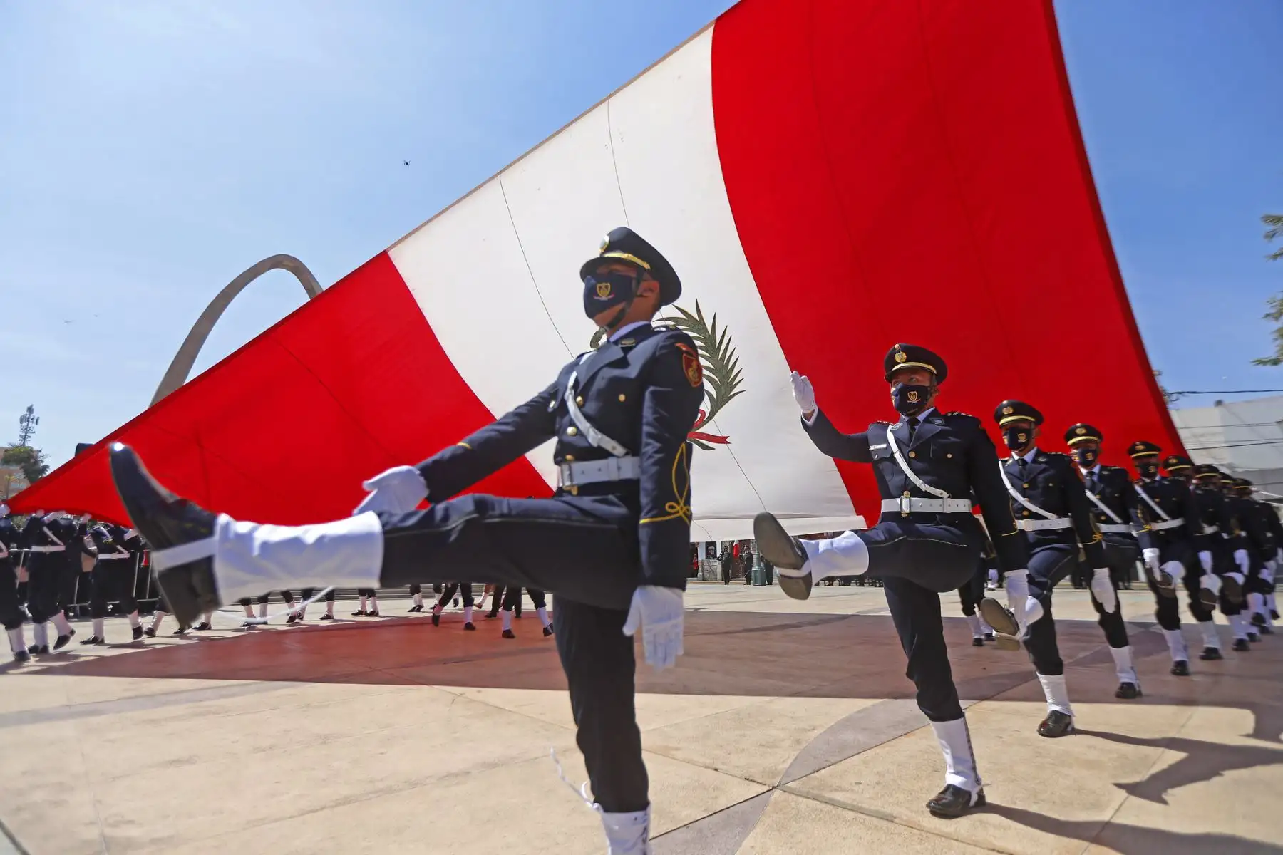 El presidente Pedro Castillo, acompañado por la primera dama, ministros de Estado y autoridades locales, participó en diversas actividades por el 92.º aniversario de la reincorporación de Tacna a la heredad nacional. Foto: ANDINA/Presidencia Perú