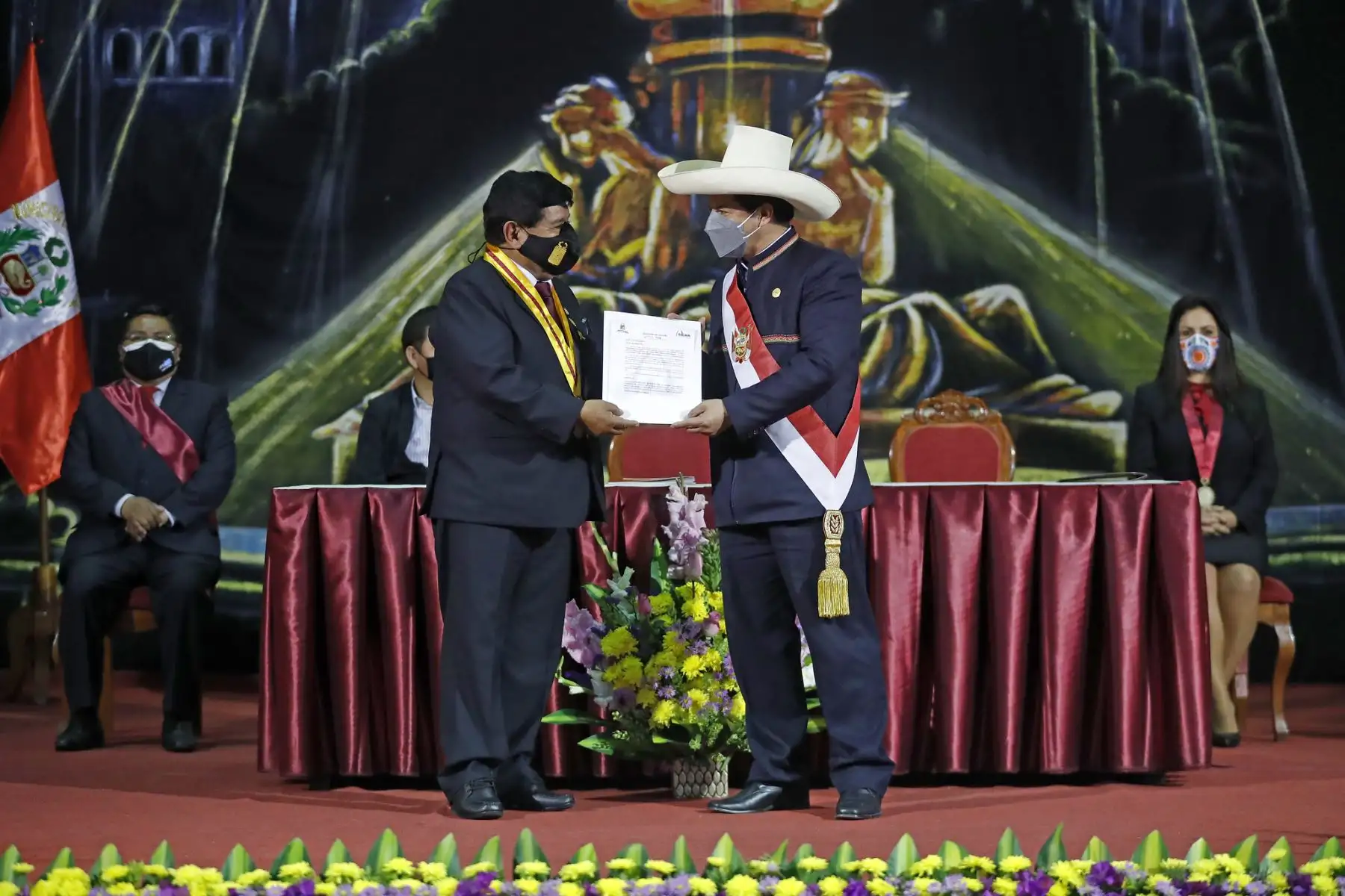 El presidente Pedro Castillo acompañado por la primera dama, ministros de Estado y autoridades locales, participó en diversas actividades por el 92.º aniversario de la reincorporación de Tacna. Foto: Presidencia