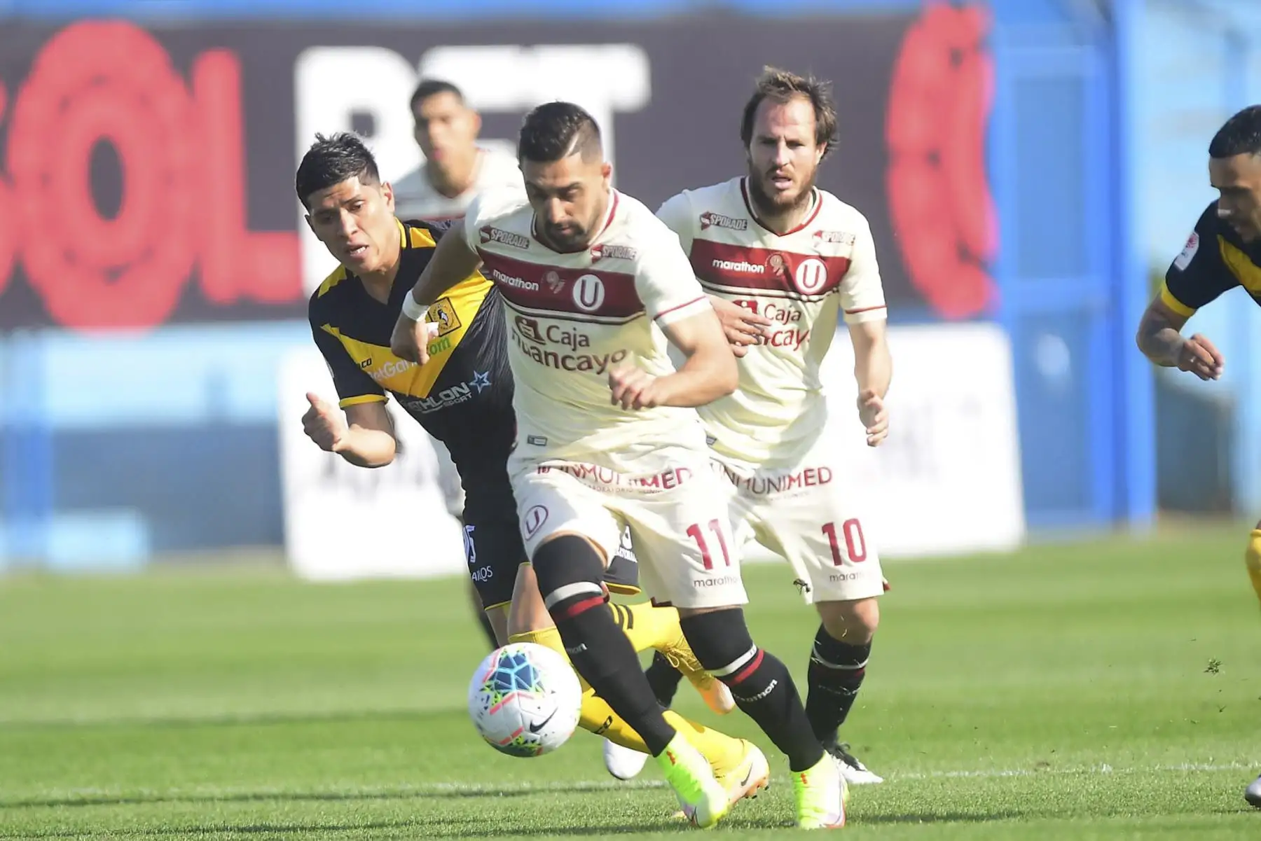 Universitario de Deportes empata 2 - 2 a Cantolao en el partido por la fecha 9 de la Fase 2 de Liga 1 en el Estadio Alberto Gallardo del Rímac. Foto: La Liga