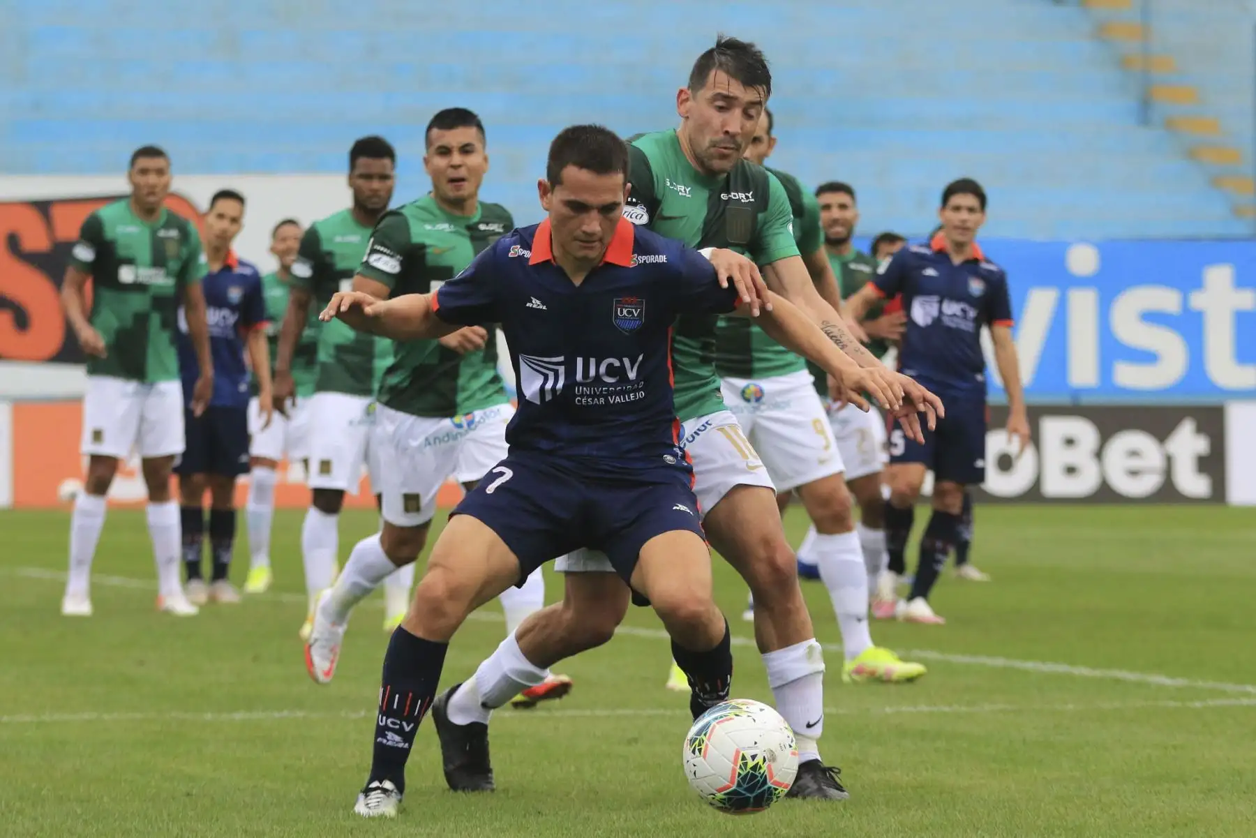 Alianza Lima gana 1 a 0 a Universidad César Vallejo en un partido de la Fase 2 de la Liga 1. Con este resultado la blanquiazul  amplió su ventaja y queda líder del campeonato clausura. Foto: La Liga