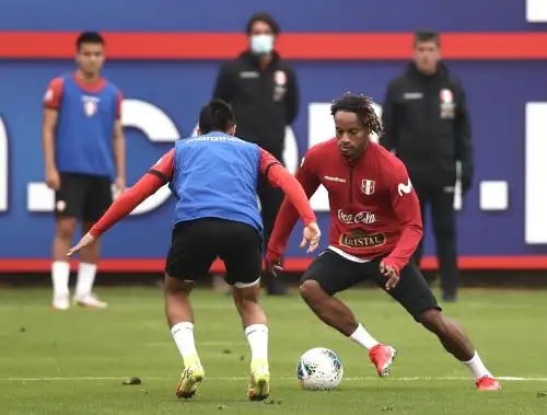 André Carrillo trabaja con fuerza con la selección peruana en la Videna
