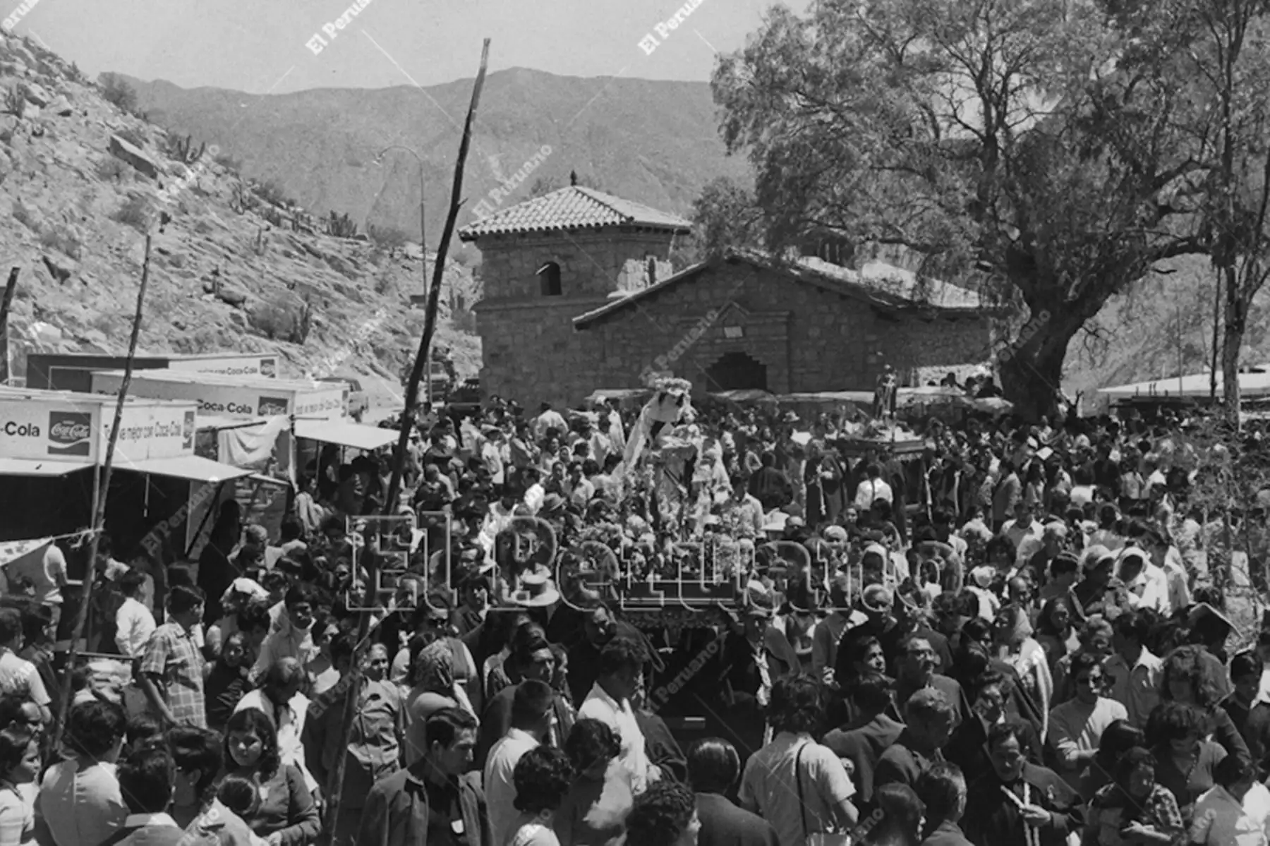 Canta - 30 agosto 1972 / Procesión de Santa Rosa de Lima en Quives. Foto: Archivo Histórico de El Peruano
