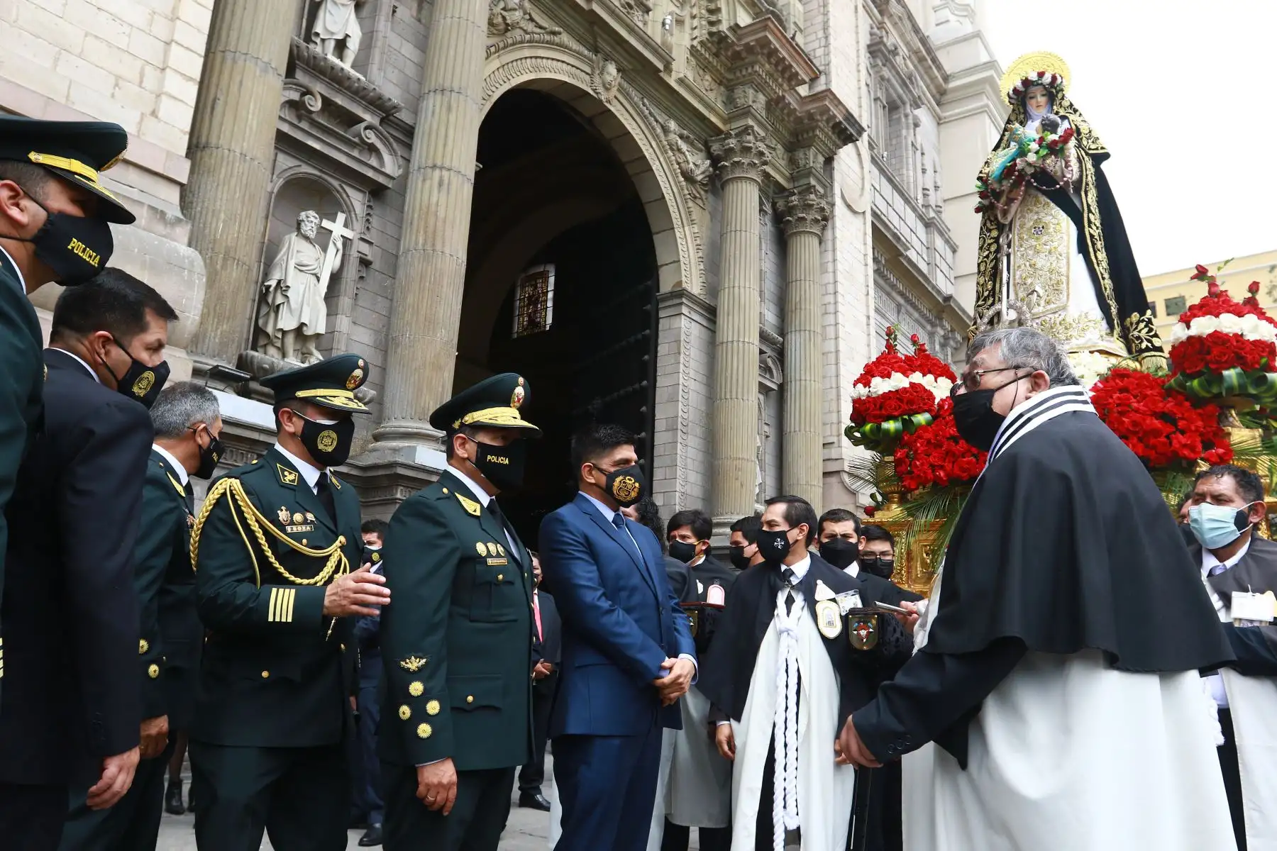 Ministro del Interior, Juan Carrasco Millones presente en la procesión de Santa Rosa de Lima. Foto: ANDINA/Jhonel Rodríguez Robles
