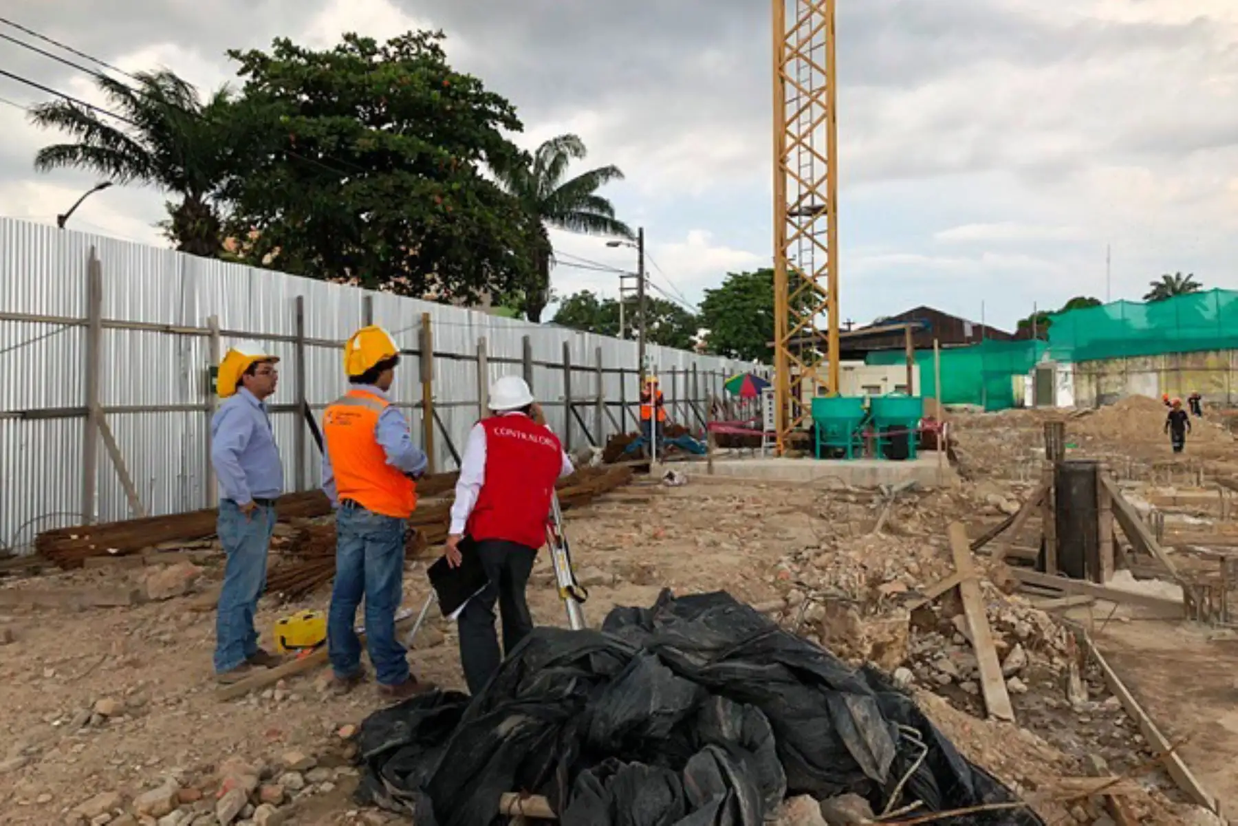 Las actividades de control simultáneo que se ejecuten durante el megaoperativo de control en Loreto permitirán identificar situaciones de riesgo en obras y servicios que se ejecutan. Foto: ANDINA/Difusión