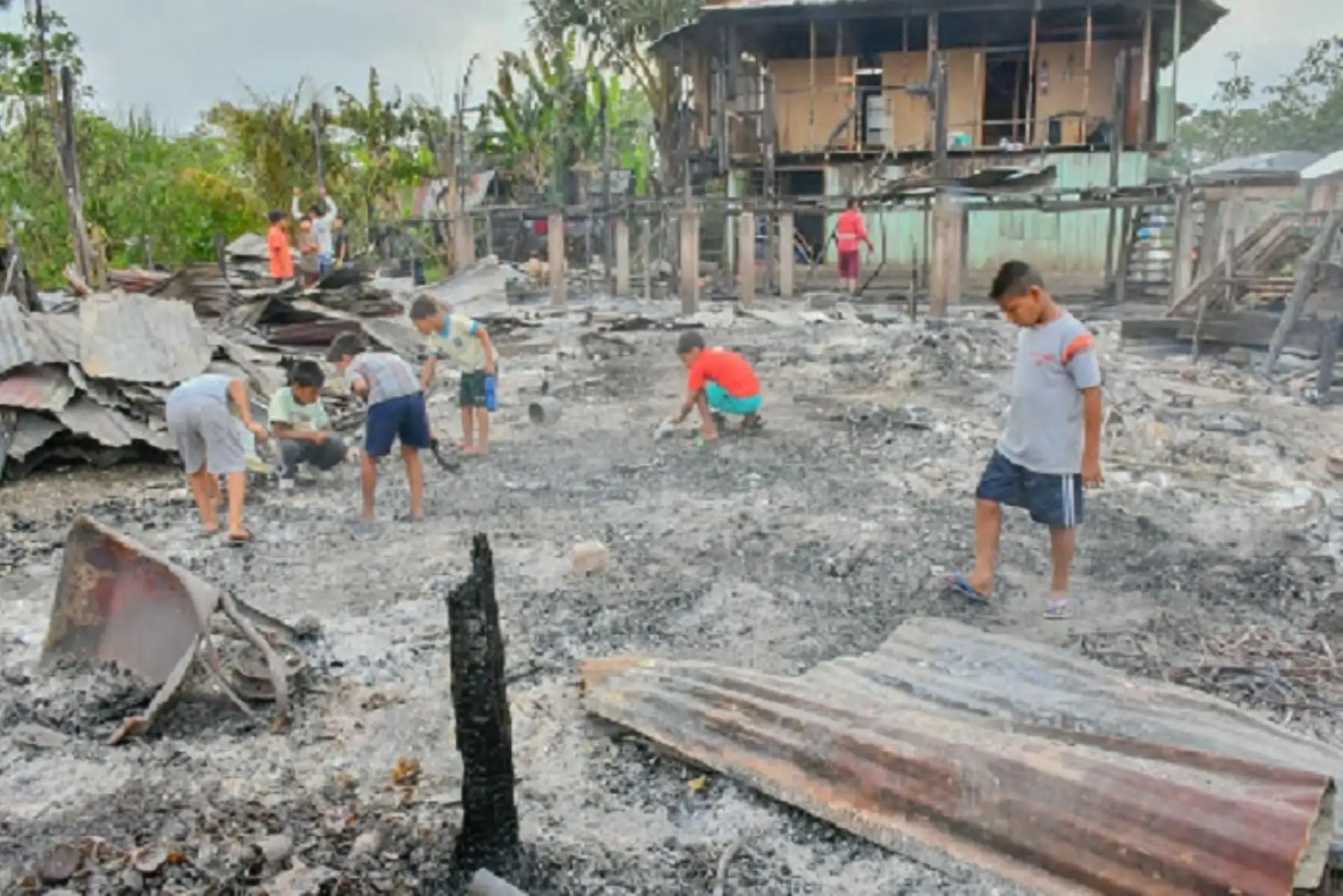 Se gestiona con el gobierno regional de Loreto la entrega de más bienes de ayuda humanitaria para las aproximadamente 37 personas damnificadas.