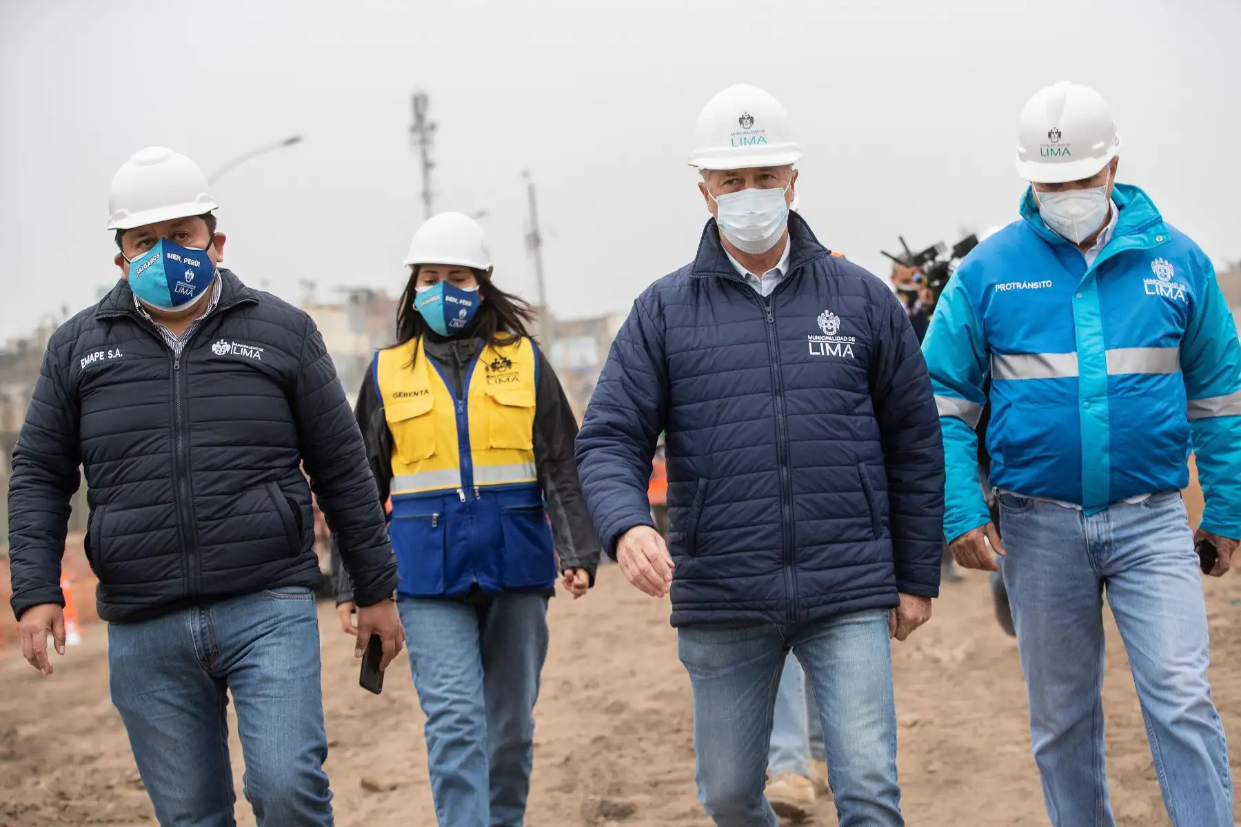 El alcalde de Lima, Jorge Muñoz, supervisó los trabajos de la ampliación del tramo norte del Metropolitano, que beneficiará a los vecinos de Independencia, Comas y Carabayllo.
Foto: MML