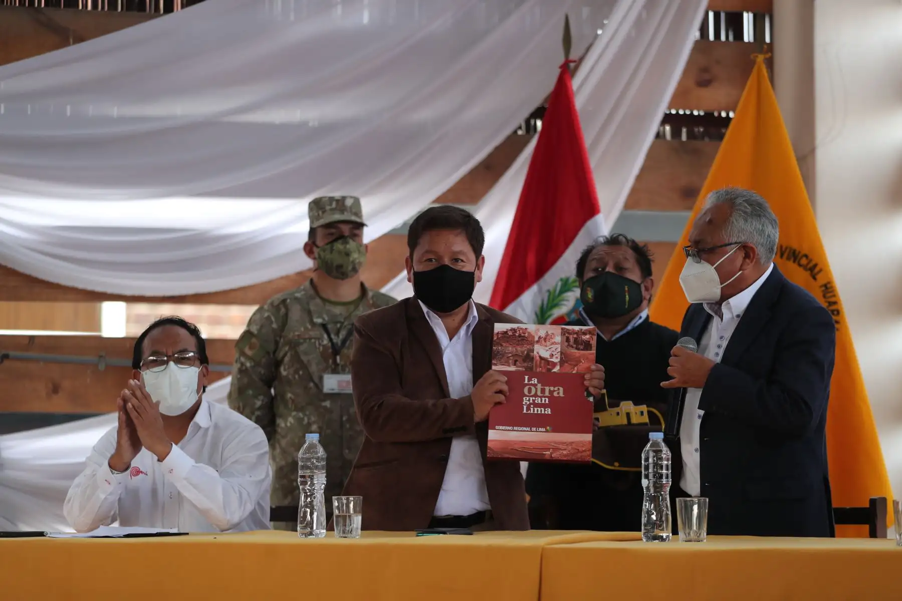 Premier participa del programa lanzamiento de la iniciativa "El Perú es sus regiones" en la provincia de Huaral, región Lima. Campaña “El Perú es sus regiones” promoverá el turismo interno. Además, difundirá atractivos naturales, culturales y gastronómicos, con operadores turísticos certificados. Foto: ANDINA/PCM