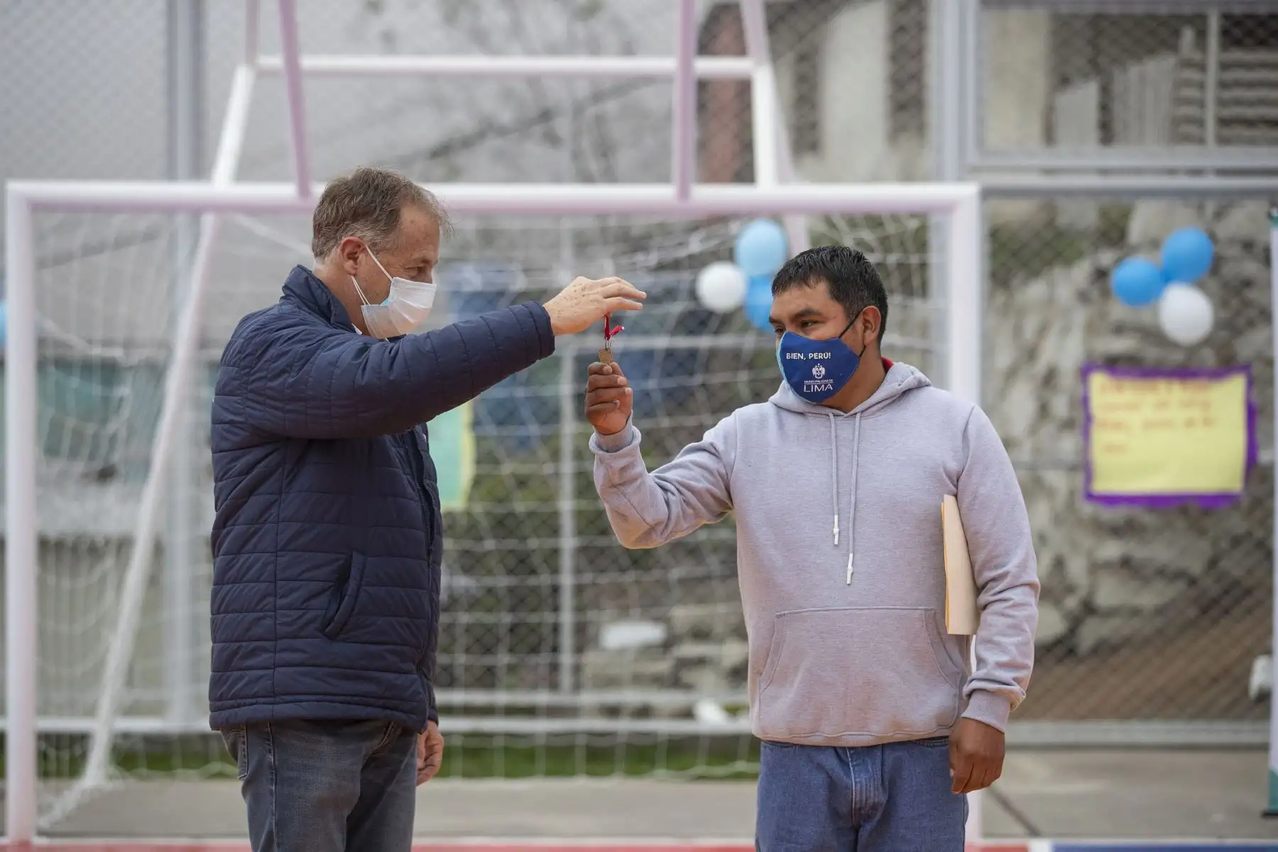Alcalde de Lima, Jorge Muñoz inaugura Losa deportiva en el A.H. Nueva Esperanza de Comas.
Foto: MML