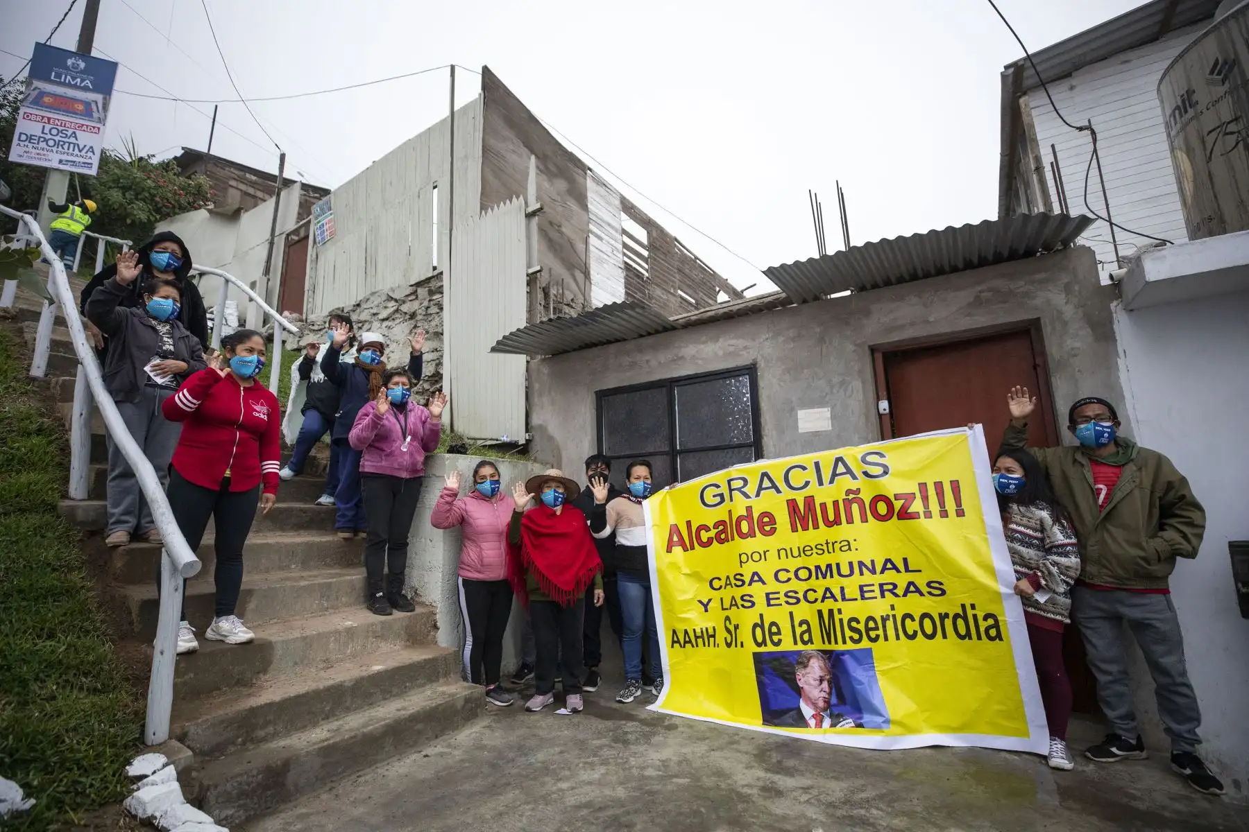 Alcalde de Lima, Jorge Muñoz inaugura Losa deportiva en el A.H. Nueva Esperanza de Comas.
Foto: MML