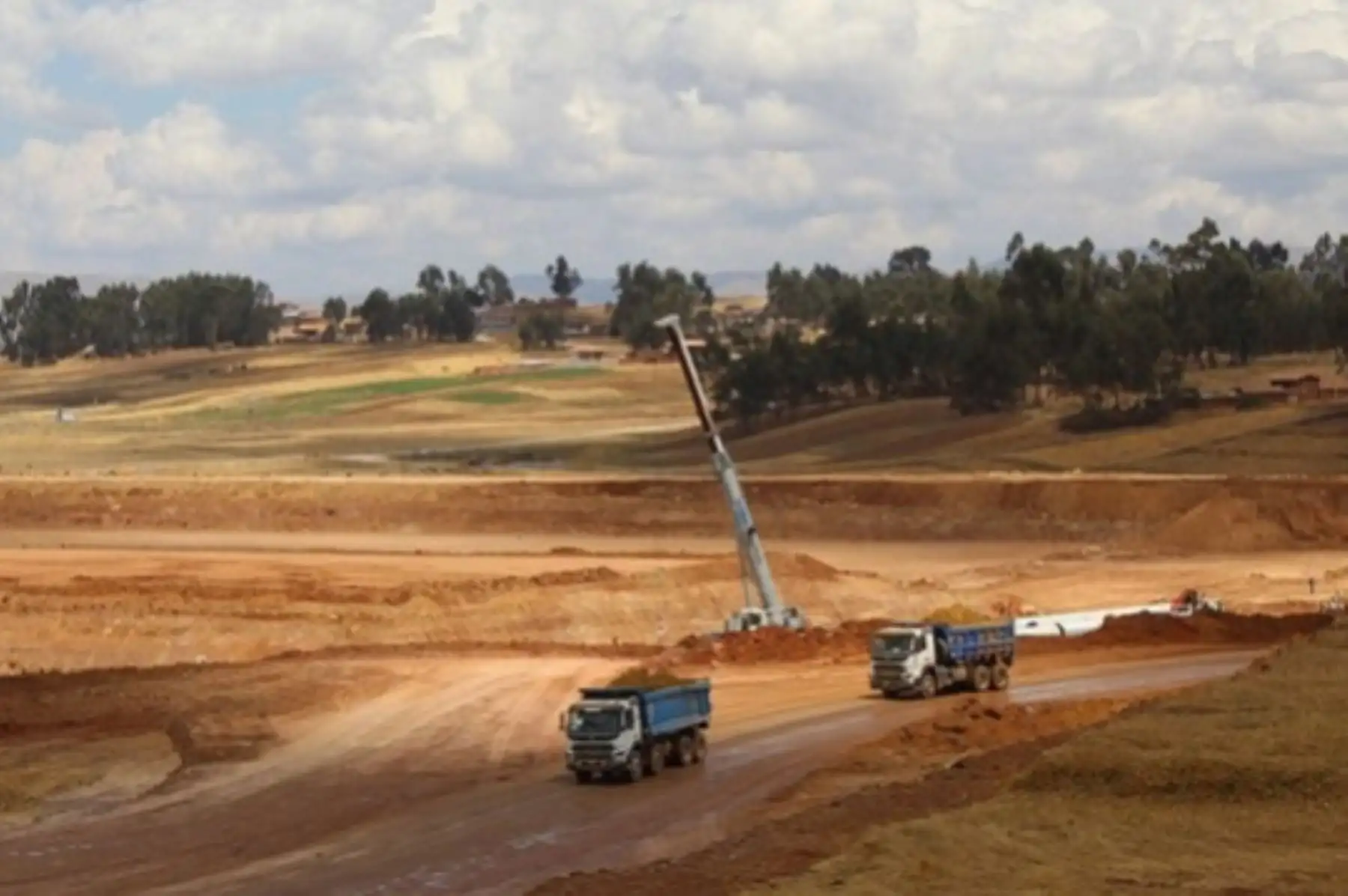 Construcción del Aeropuerto Internacional Chinchero en Cusco. Foto: Cortesía.
