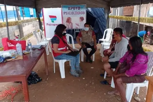 El apoyo a víctimas y familiares se brinda en un ambiente instalado por Petroperú en el Puerto Zamora, en el horario de 08:00 a 17:00 horas.
