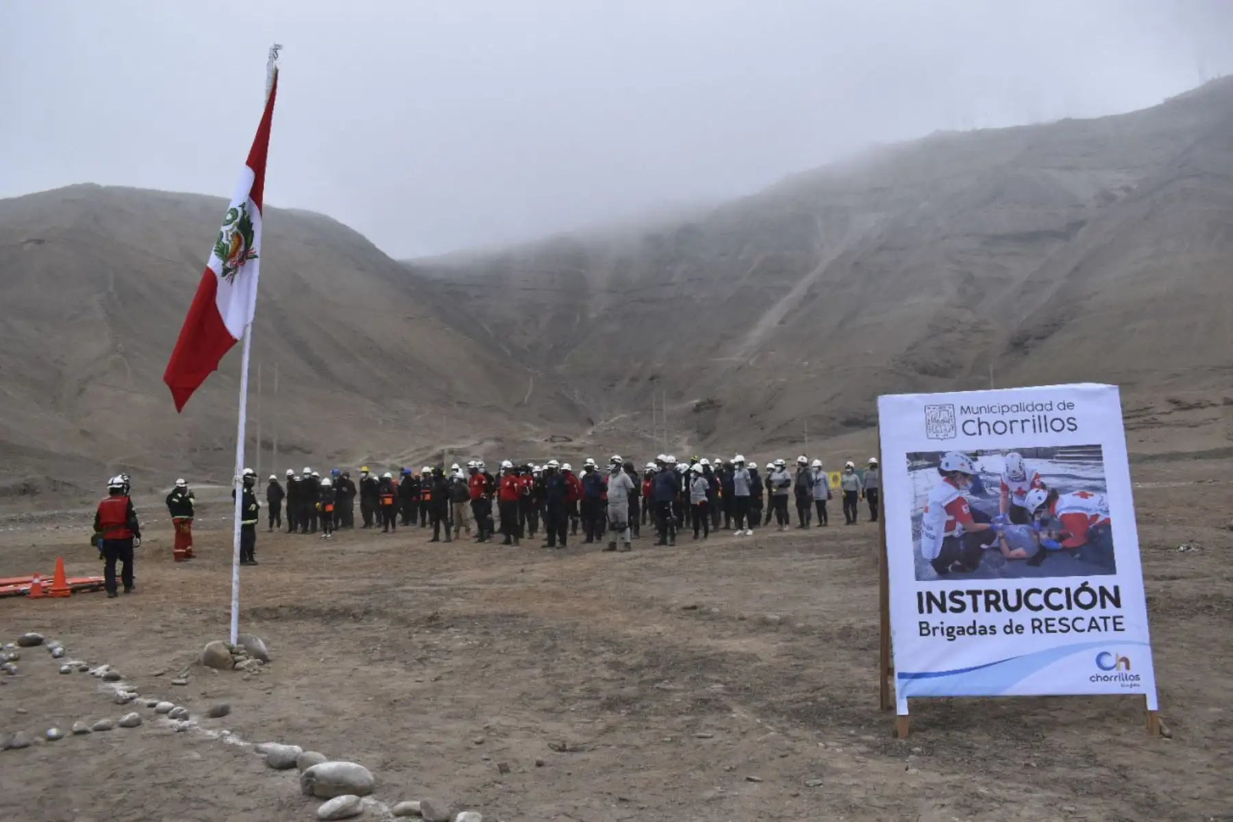Municipalidad de Chorrillos presenta primera brigada de Serenos Rescatistas. Serenos y brigadistas de Defensa Civil han recibido capacitación para actuar de manera inmediata ante cualquier evento adverso como rescates, desastres, derrumbes. Foto: ANDINA/Municipalidad de Chorrillos.