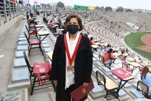 La rectora de la UNMSM, Jeri Ramón Ruffner, manifestó que las clases presenciales se programarían para marzo de 2022. ANDINA/Jhonel Rodríguez Robles