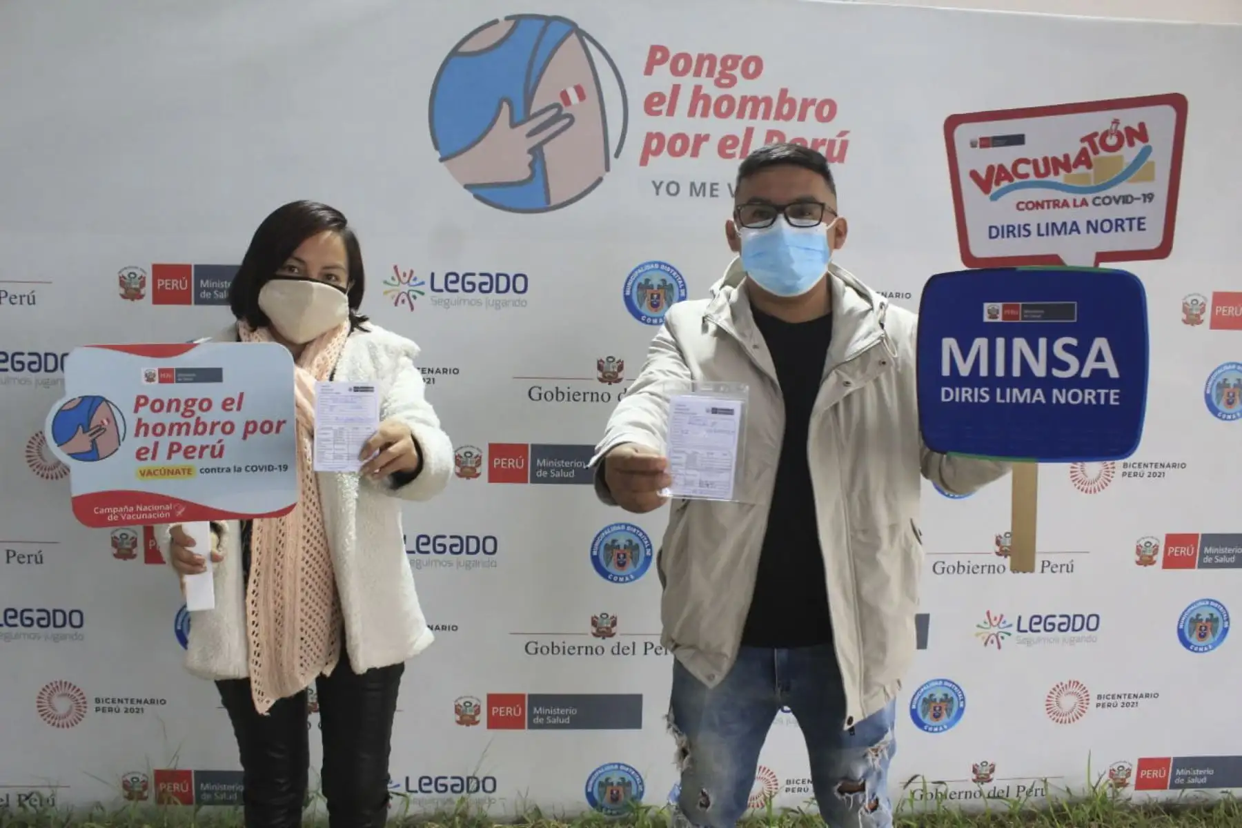 Continúa vacunación para personas de 32 años a más en la región de Lima, serán inmunizadas contra la covid-19.  Nuevas estrategias de protección contra el virus como más puntos de inmunización y horarios de atención extendido en algunas regiones se irán implementando en el transcurso de los días. Foto: ANDINA/Minsa