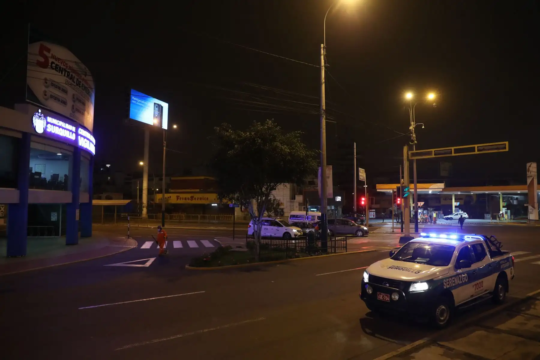Desde este lunes 6 de setiembre, el toque de queda en Lima Metropolitana y Callao inicia desde la 01:00 a.m. hasta las 4:00 a.m., según Decreto Supremo publicado este sábado por el Ejecutivo. Foto: ANDINA/Carla Patiño Ramírez
