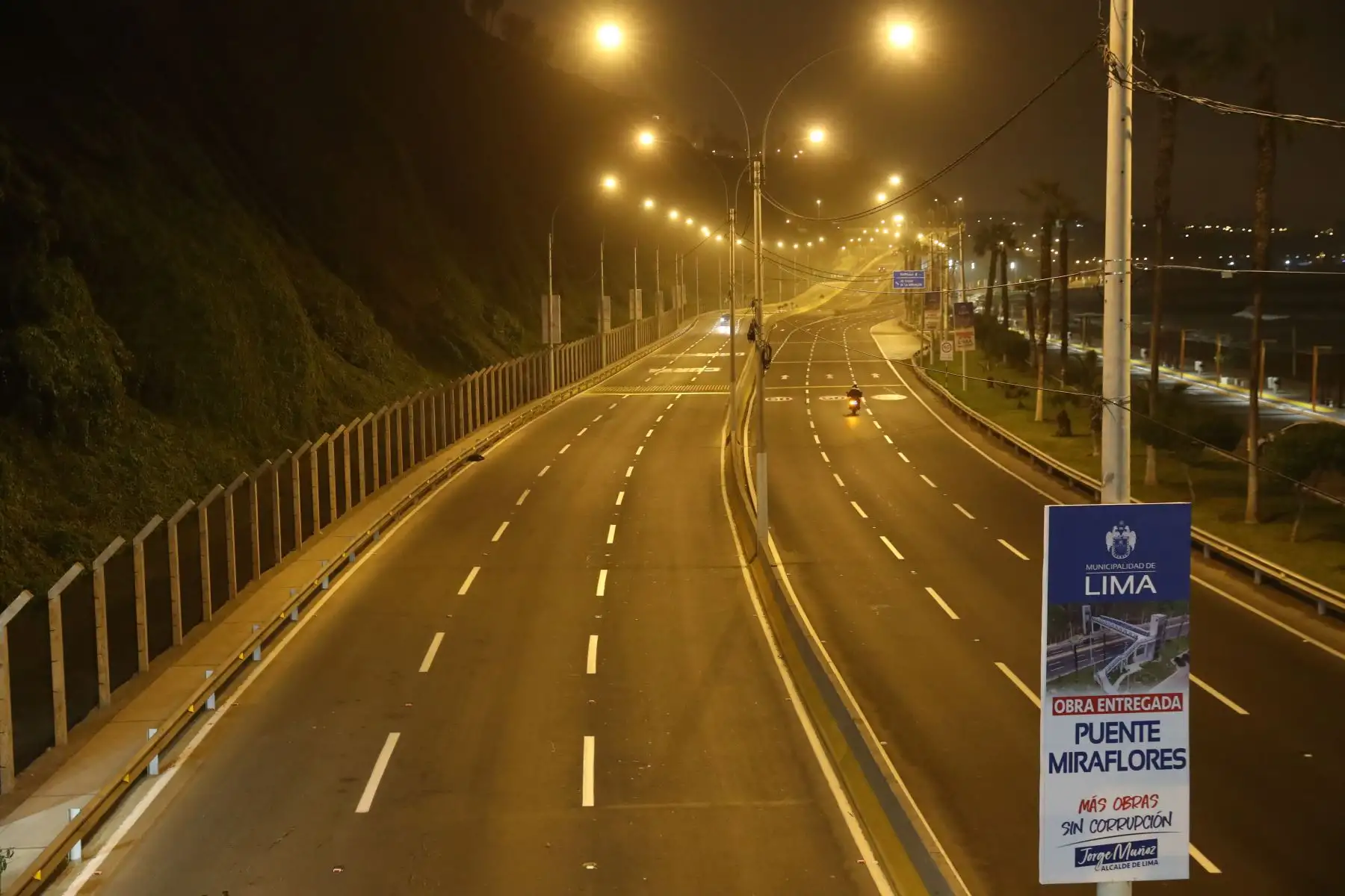 Desde este lunes 6 de setiembre, el toque de queda en Lima Metropolitana y Callao inicia desde la 01:00 a.m. hasta las 4:00 a.m., según Decreto Supremo publicado este sábado por el Ejecutivo. Foto: ANDINA/Carla Patiño Ramírez