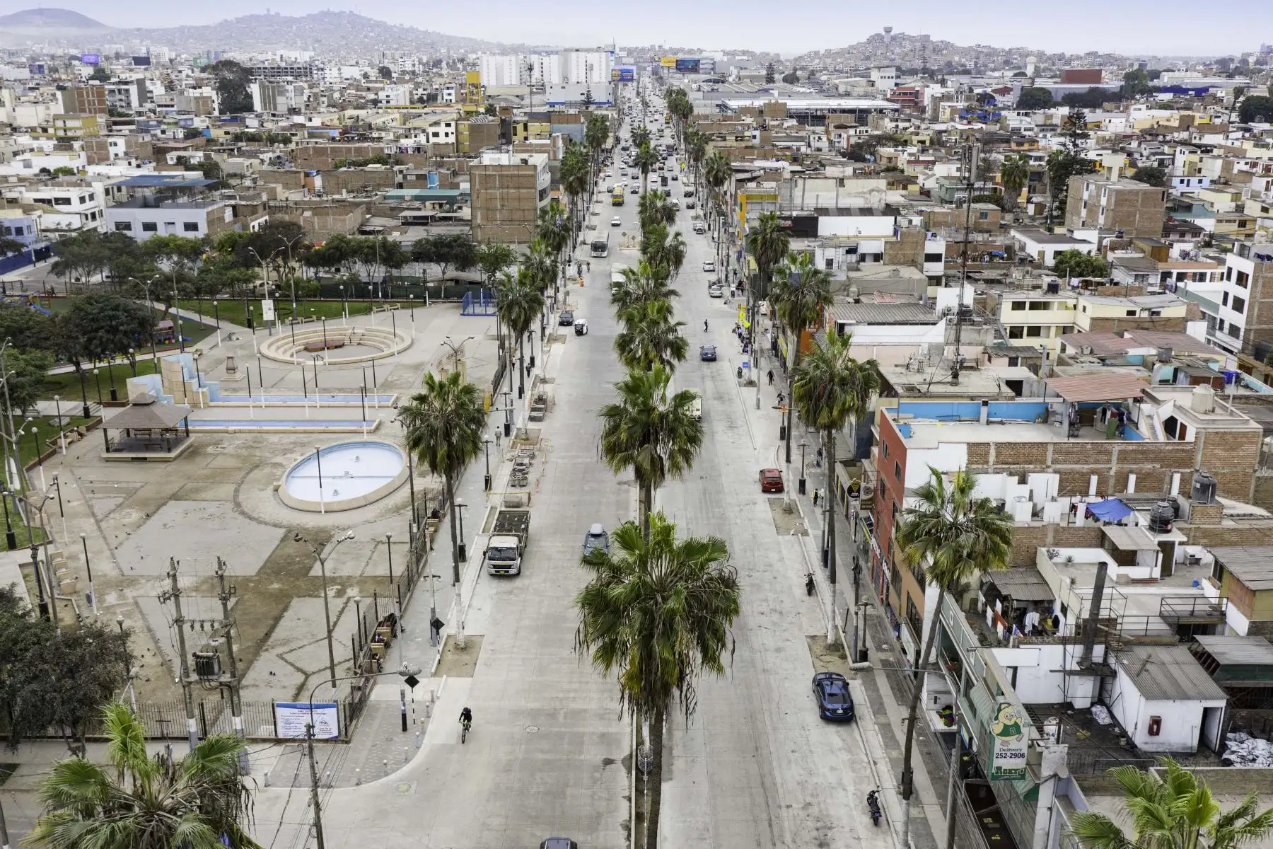 Jorge Muñoz Alcalde de la Municipalidad de Lima, supervisa avance de las obras de mejoramiento de la Av. Defensores del Morro en Chorrillos.
Foto: ANDINA/Municipalidad de Lima Jorge Muñoz Alcalde de la Municipalidad de Lima, supervisa avance de las obras de mejoramiento de la Av. Defensores del Morro en Chorrillos.
Foto: ANDINA/Municipalidad de Lima