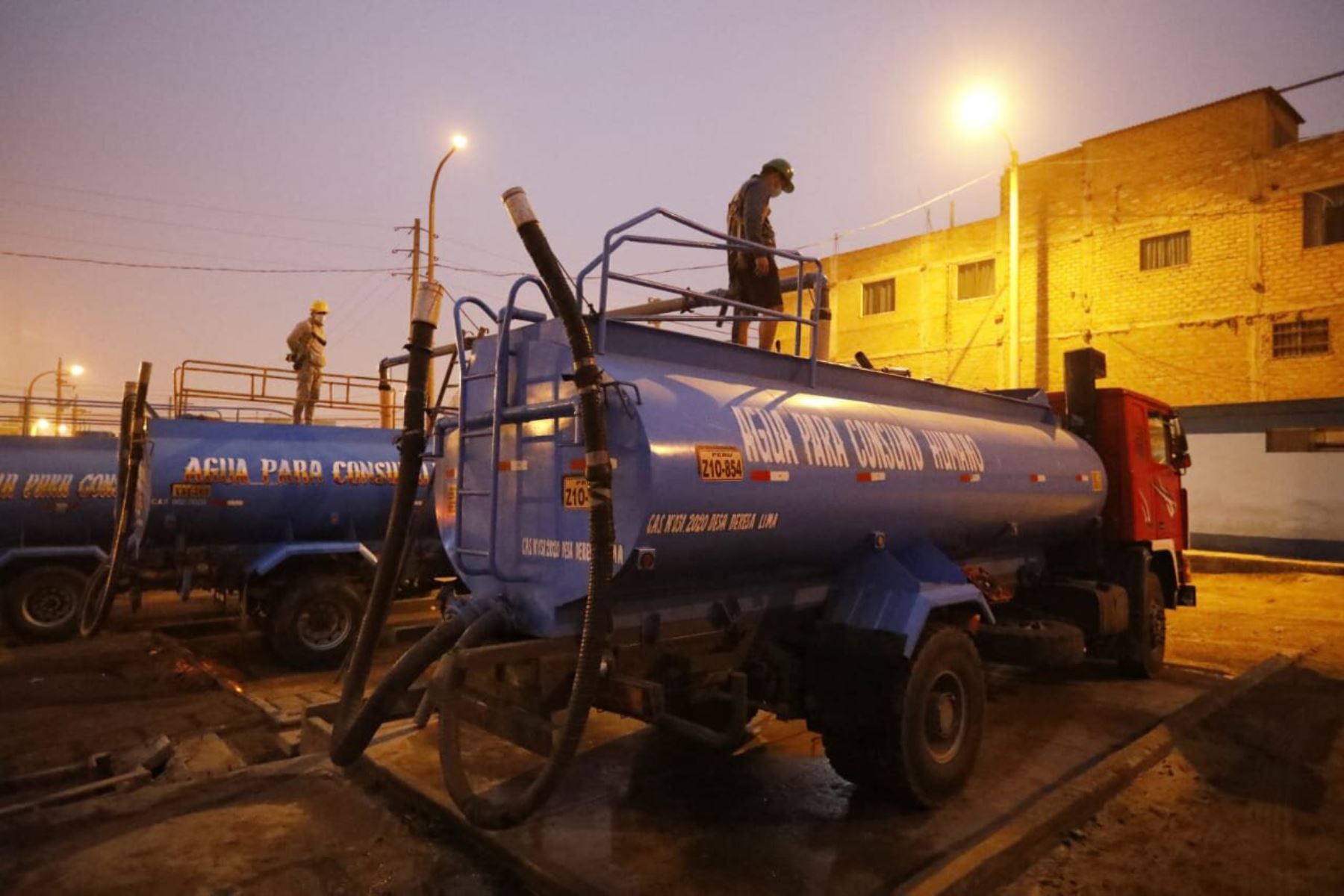 Ministerio de Vivienda inspecciona reparto gratuito de agua en San Juan de Lurigancho. Foto: ANDINA/Difusión