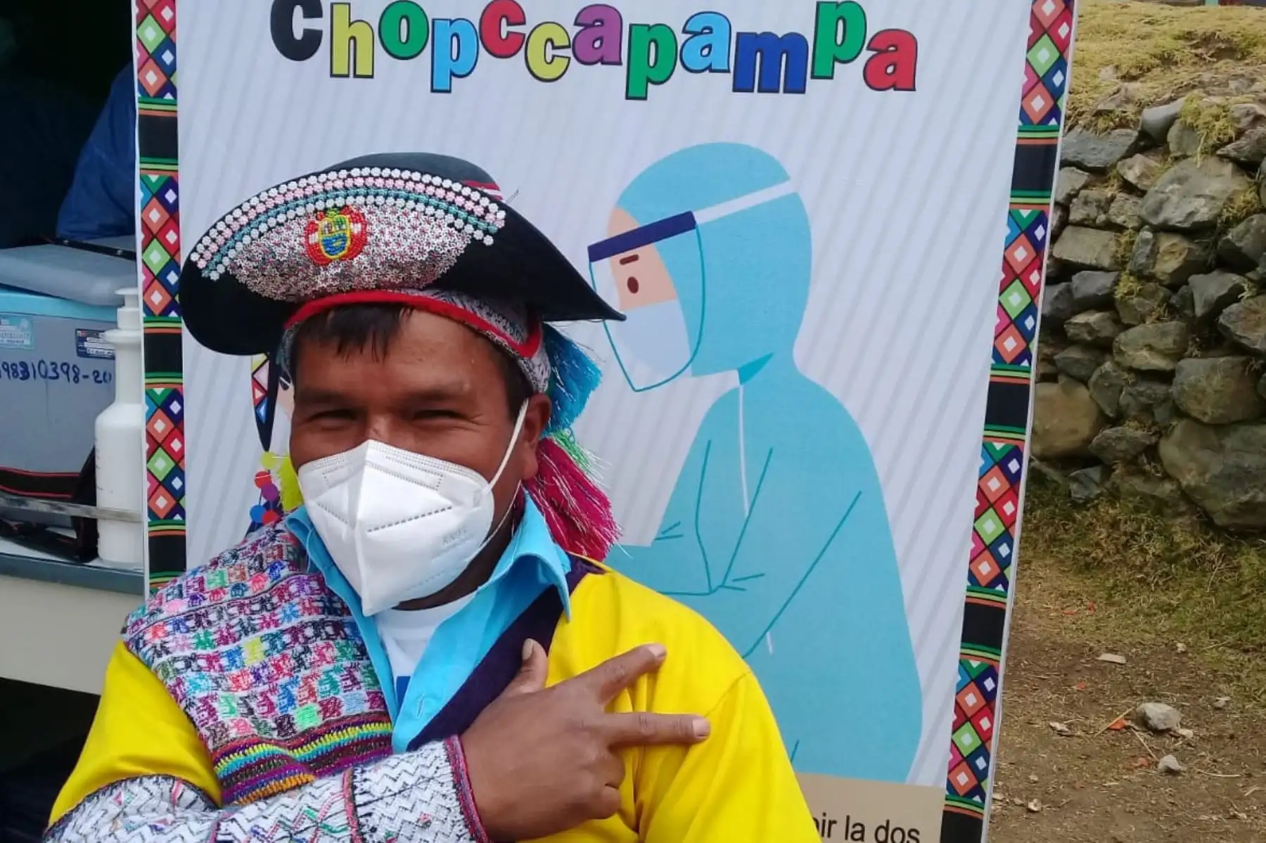 En Huancavelica, se inició la jornada de vacunación contra la COVID-19 para personas de 18 años a más en la comunidad campesina de Chopccapampa en Paucará. Foto: ANDINA/MINSA
