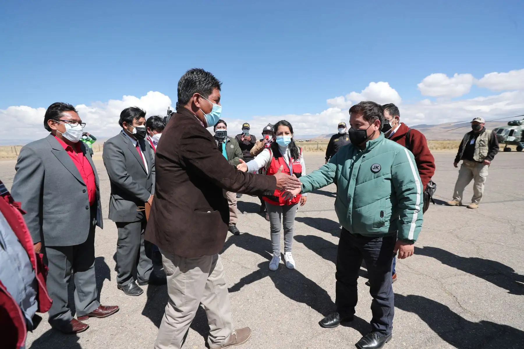 Titular de la PCM, Guido Bellido, junto a ministros de Energía y Minas, Ambiente y autoridades del Ejecutivo, participaron de una reunión con 11 comunidades de Espinar (Cusco) para atender sus demandas respecto al proyecto minero "Antapaccay Expansión Tintaya - Integración Coroccohuayco". Foto: PCM