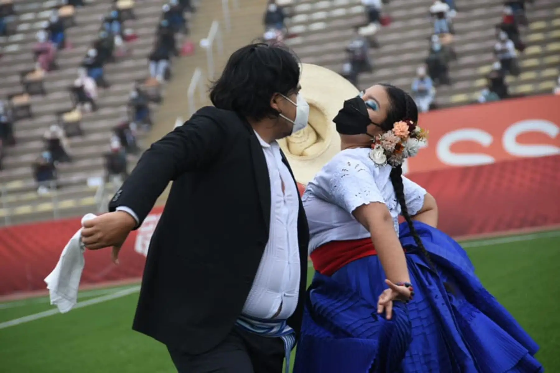El Estadio de la UNMSM y varios ambientes abiertos de la Ciudad Universitaria, fueron el escenario de una nueva fecha del Examen de Admisión 2021 Modalidad Presencial, donde 8530 postulantes del área de Ciencias de la Salud buscan alcanzar una vacante a la Decana de América. Foto: Prensa UNMSM