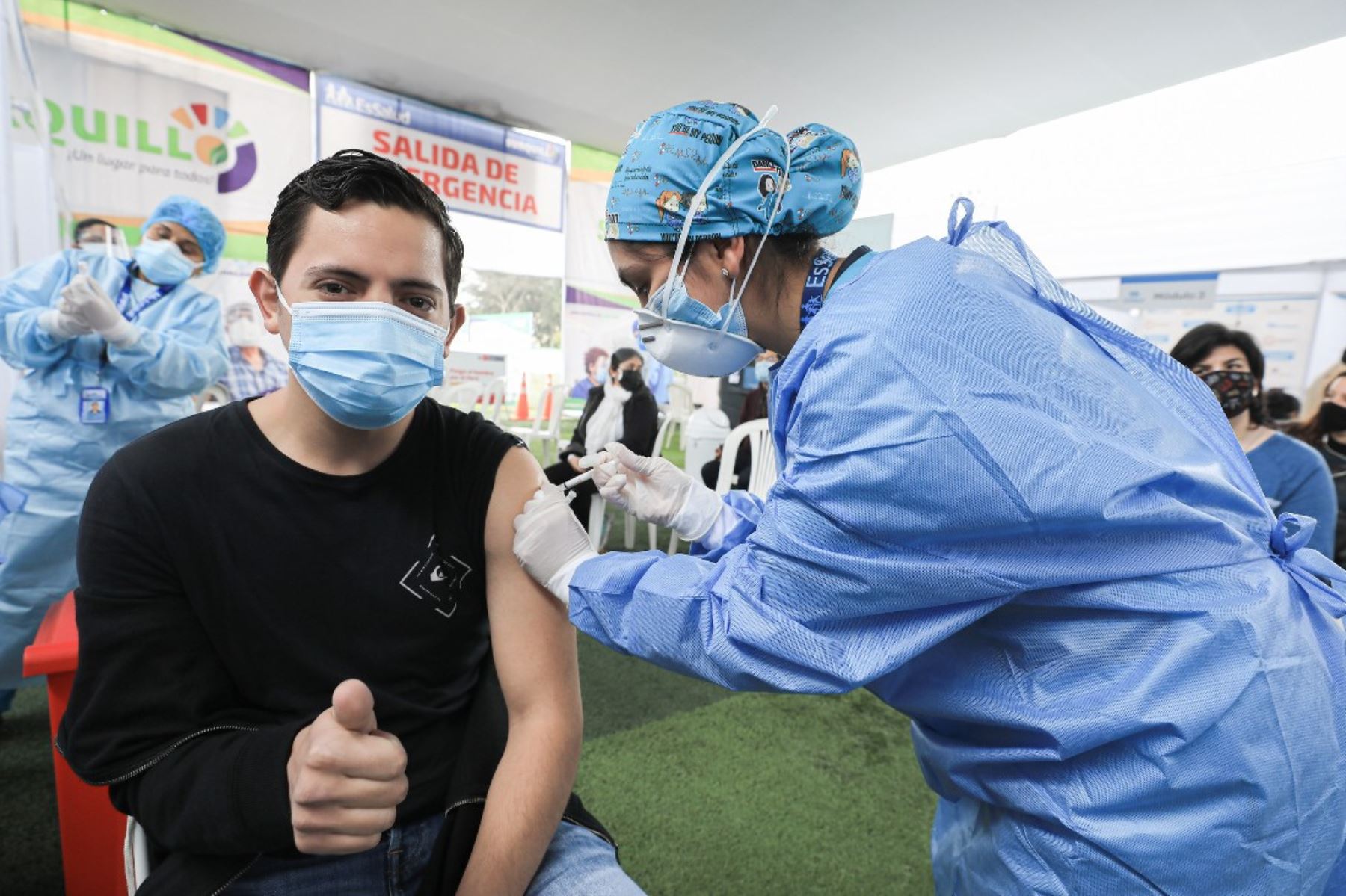 EsSalud: vacuna contra la covid-19 nos permitirá reactivar la economía. Foto: ANDINA/Difusión.