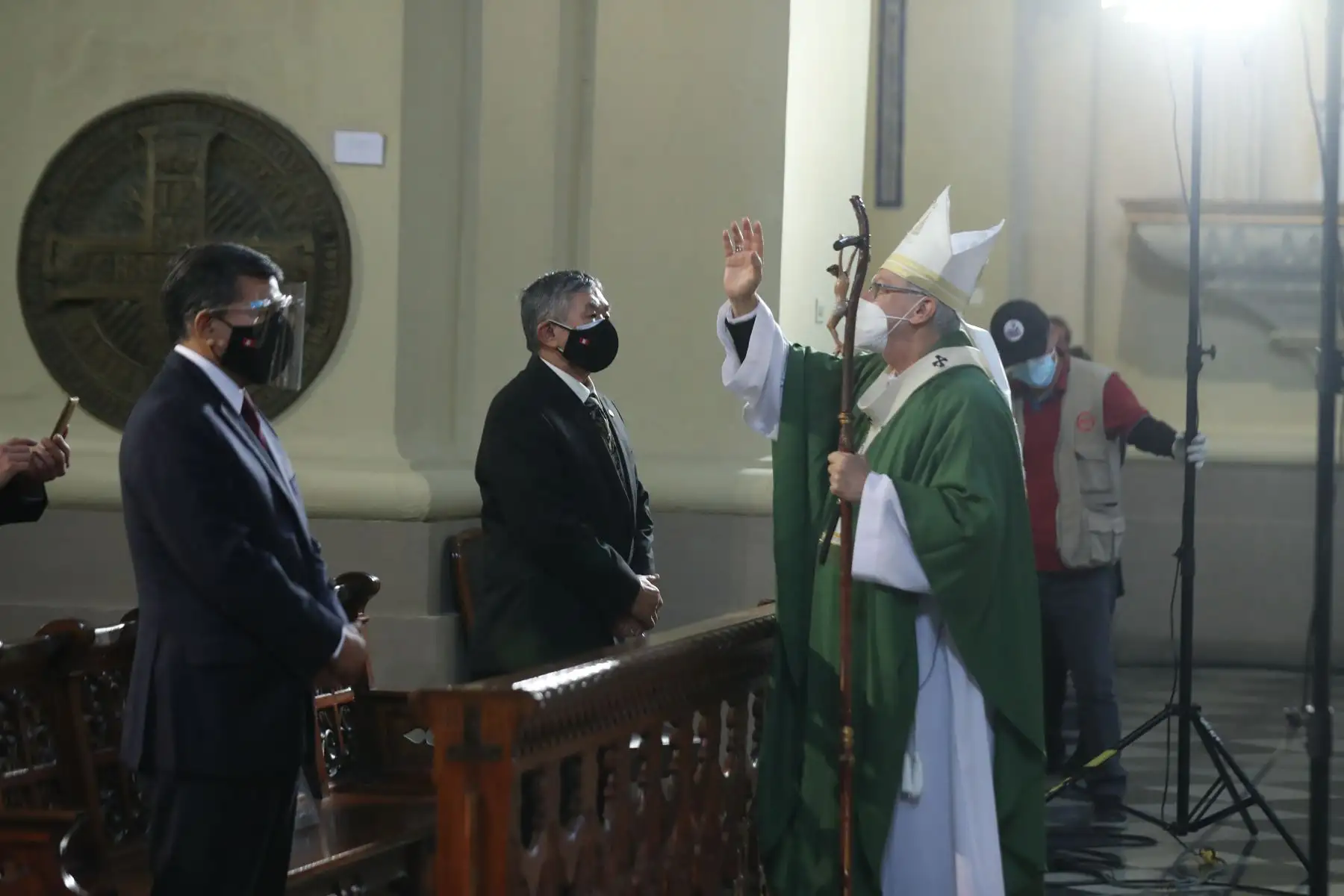 Los exmiembros del Grupo Especial de Inteligencia (GEIN), participaron en misa realizada en la Catedral de Lima, con motivo de cumplirse los 29 años de la captura del ahora fallecido Abimael Guzmán, cabecilla de la organización terrorista Sendero Luminoso. Foto: ANDINA/Carla Patiño