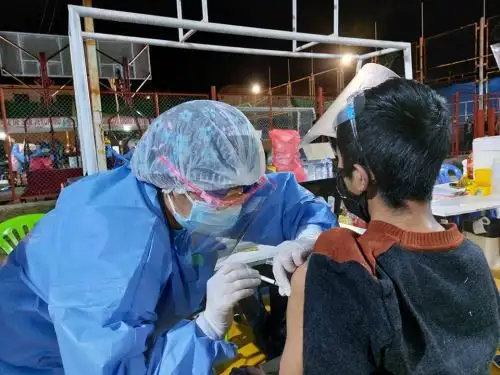 Cusco aplicó más de 100,000 dosis de la vacuna contra el covid-19 durante la última Vacunatón dirigida a jóvenes y adolescentes. ANDINA/Difusión