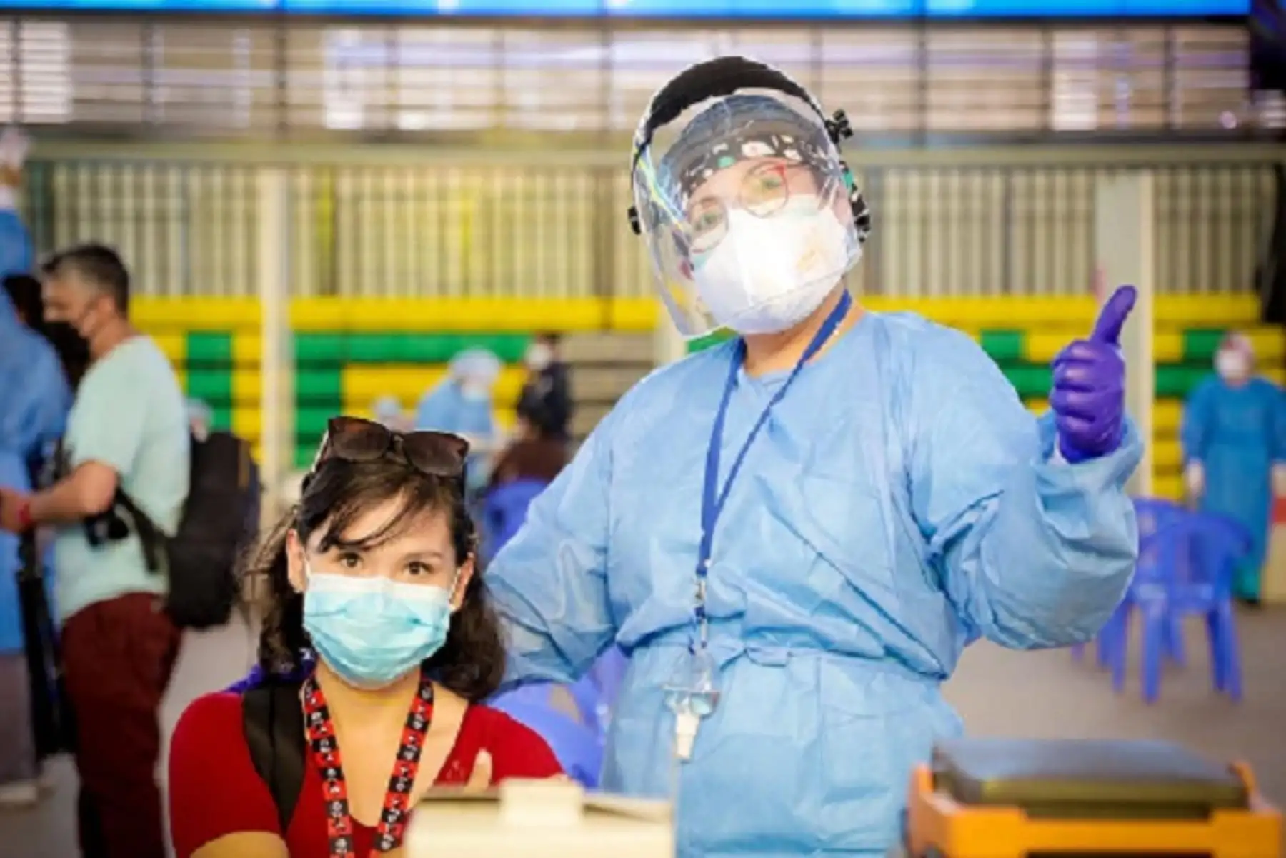 Este fin de semana los jóvenes de 13 distritos urbanos de la provincia de Arequipa, podrán acudir a cualquiera de los 21 puntos de inoculación instalados en la ciudad, entre las  07:00 y 18:00  horas.