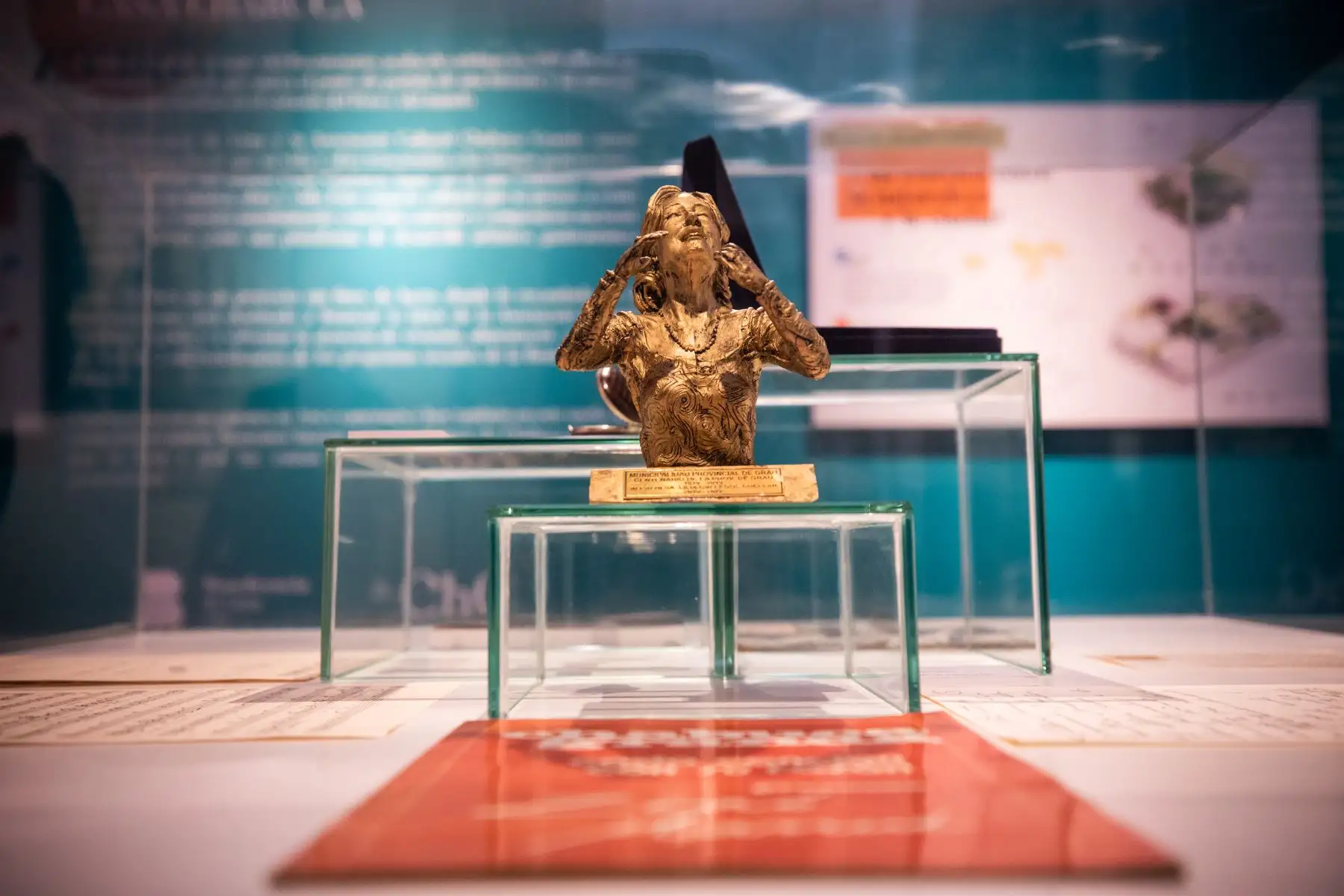 En conmemoración por los 100 años del nacimiento de Chabuca Granda, el alcalde Jorge Muñoz participa de la presentación del museo Casa Chabuca en el Centro Cultural de la Beneficencia de Lima. Chabuca Granda es una fuente inagotable de inspiración. Lima está impregnada de su talento y ese gran amor al Perú. Por ello, el museo Casa Chabuca será un importante espacio cultural en homenaje a ella y servirá como una plataforma de desarrollo artístico. Foto: MML