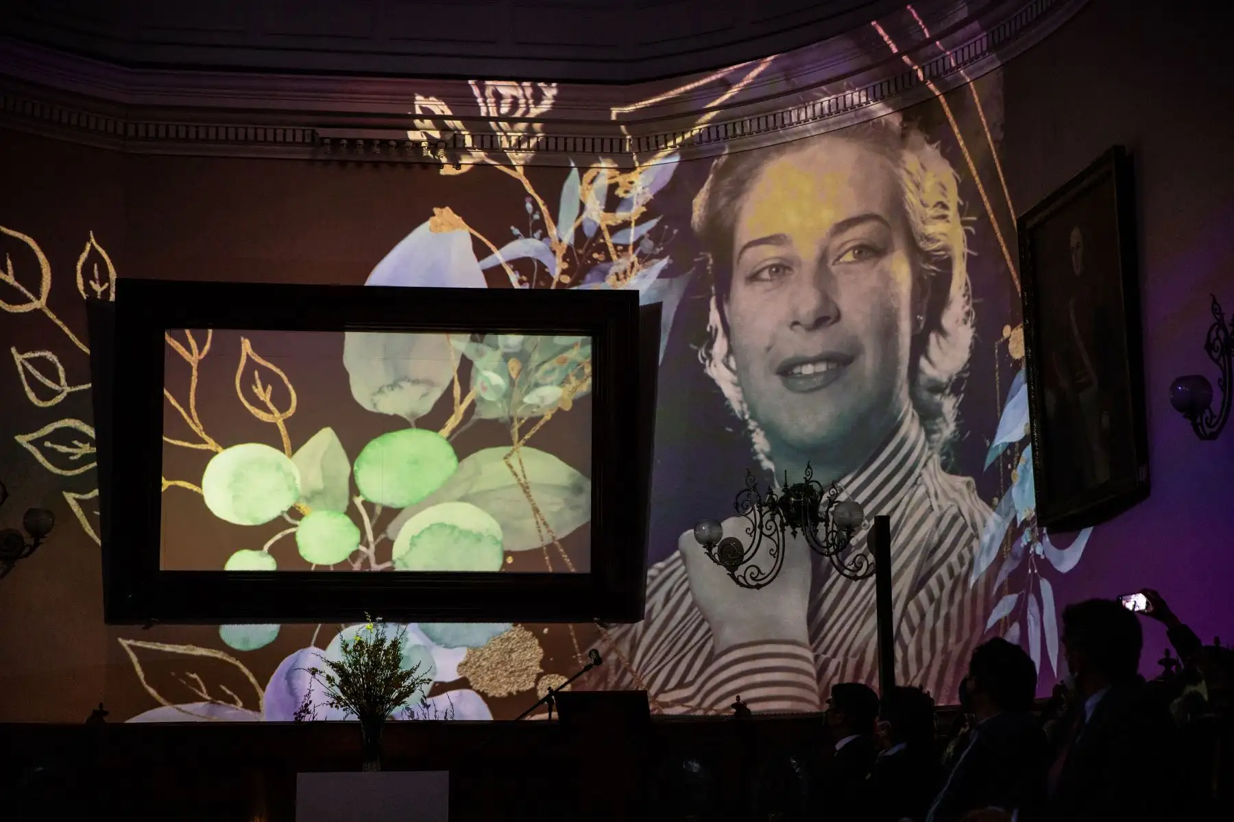 En conmemoración por los 100 años del nacimiento de Chabuca Granda, el alcalde Jorge Muñoz participa de la presentación del museo Casa Chabuca en el Centro Cultural de la Beneficencia de Lima. Chabuca Granda es una fuente inagotable de inspiración. Lima está impregnada de su talento y ese gran amor al Perú. Por ello, el museo Casa Chabuca será un importante espacio cultural en homenaje a ella y servirá como una plataforma de desarrollo artístico. Foto: MML