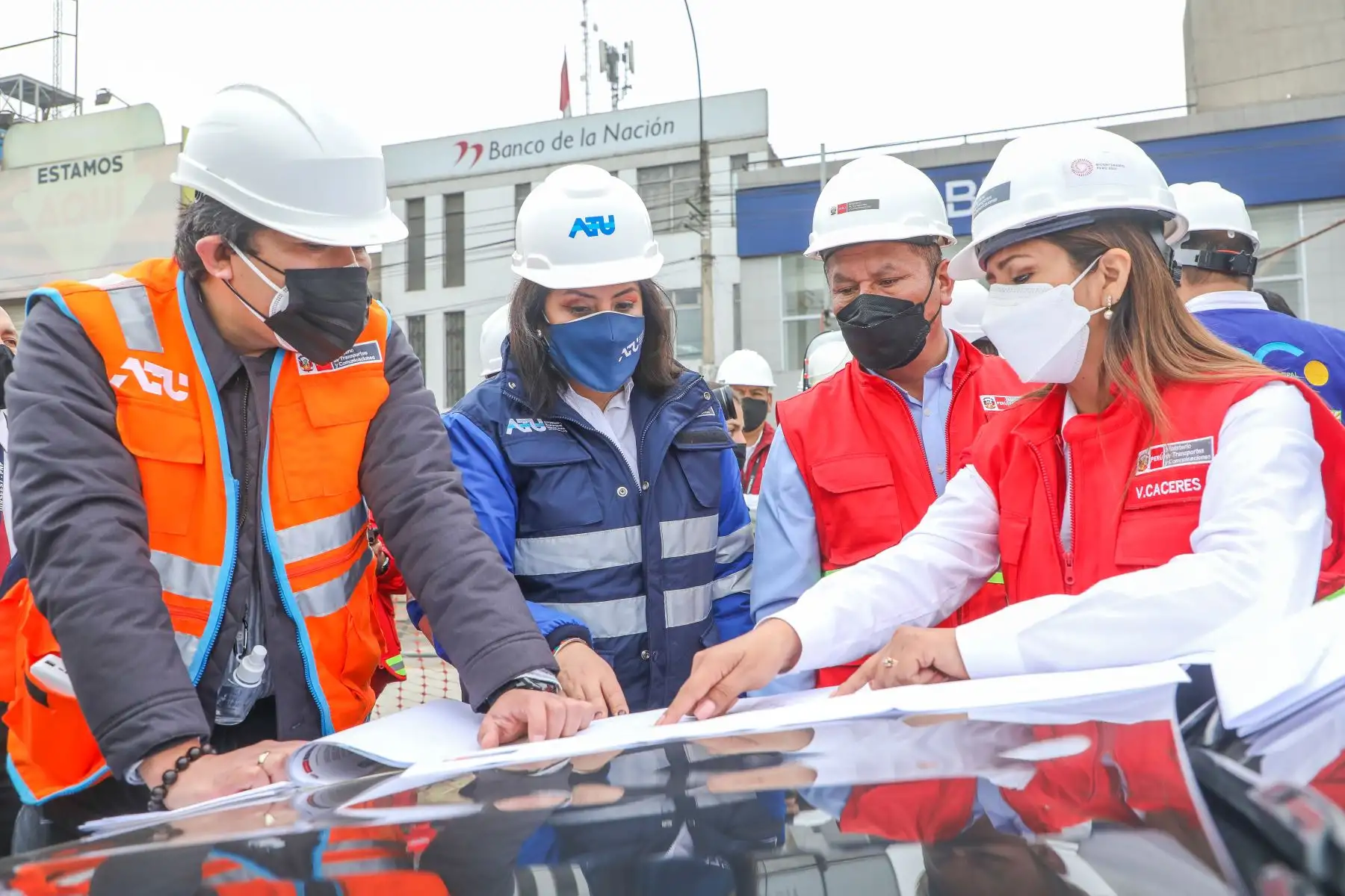 Ministro Juan Francisco Silva Villegas lideró comitiva integrada por la ATU, la Municipalidad Metropolitana de Lima y alcaldes de la Mancomunidad Lima Este. Foto: MTC
