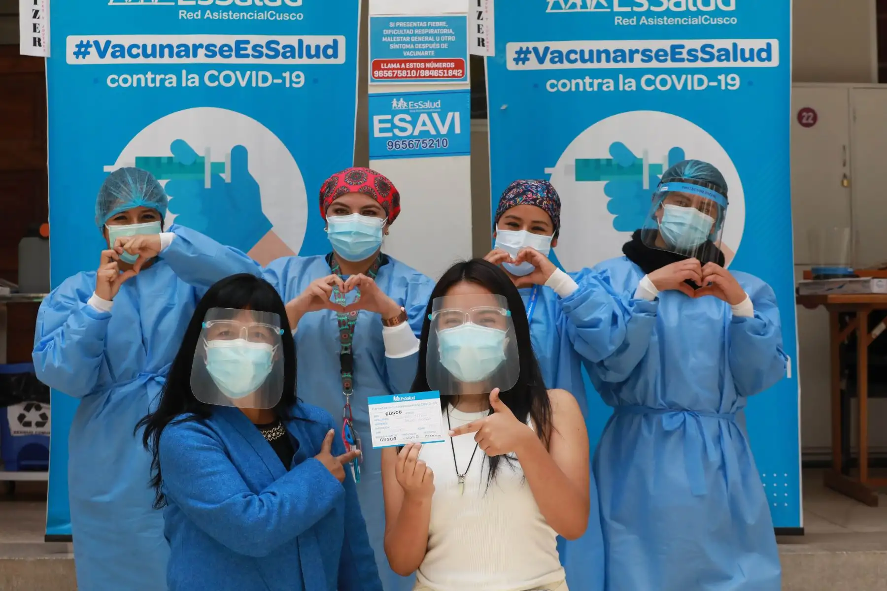Durante visita de trabajo a la ciudad imperial, doctor Mario Carhuapoma supervisó implementación de equipamiento en hospital Adolfo Guevara. El titular del Seguro Social también impulsó proceso de vacunación contra la Covid-19. Foto: ANDINA/Essalud