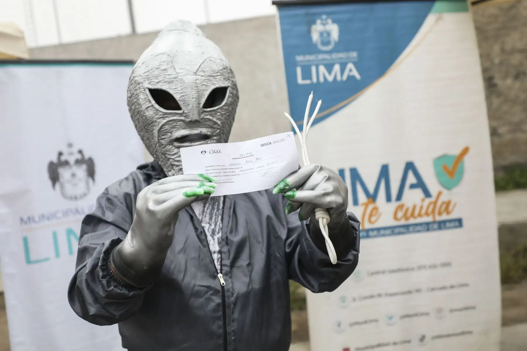 Campaña Lima te Cuida realizó pruebas de descarte Covid-19 a vecinos y comerciantes del mercado de San Pedro en Villa El Salvador. Foto: ANDINA/Municipalidad de Lima