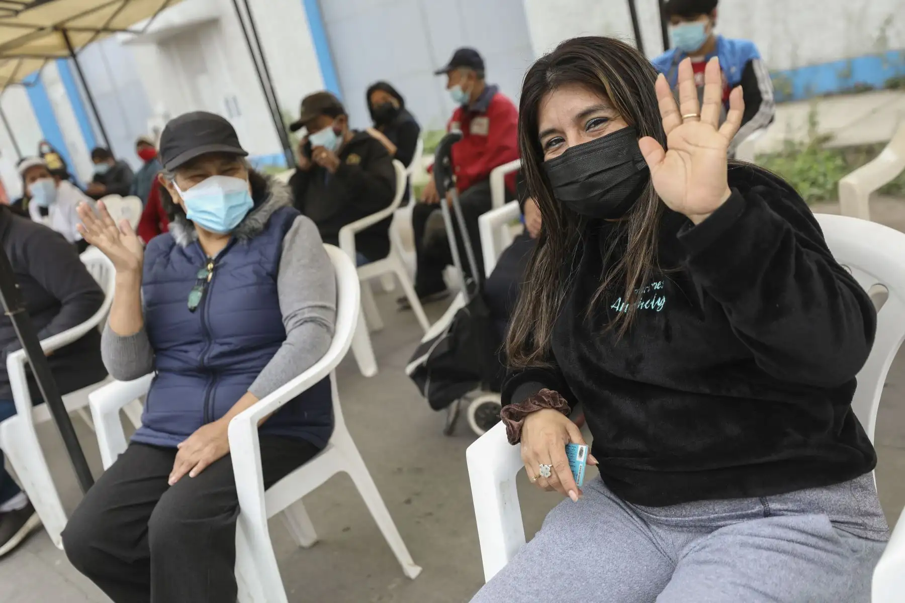 Campaña Lima te Cuida realizó pruebas de descarte Covid-19 a vecinos y comerciantes del mercado de San Pedro en Villa El Salvador. Foto: ANDINA/Municipalidad de Lima