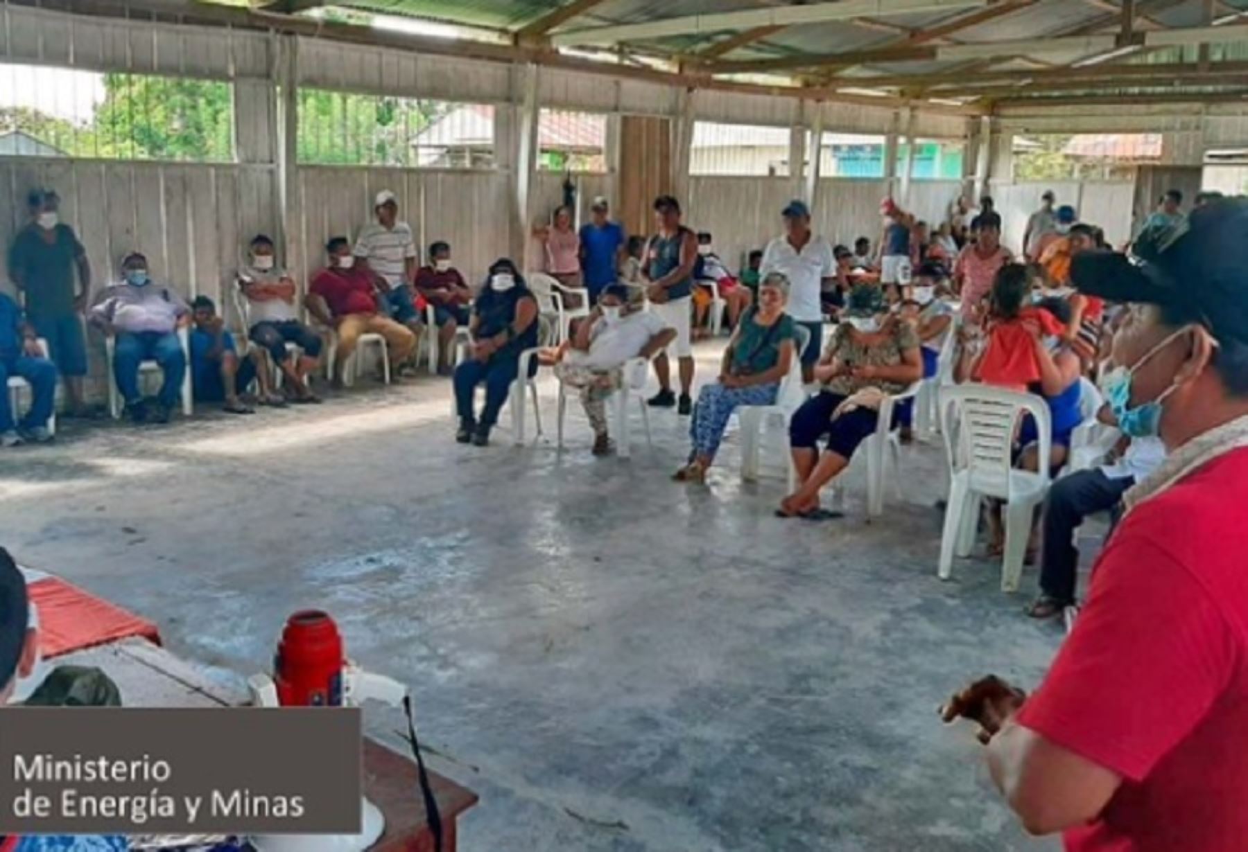 El Ministerio de Energía y Minas (Minem) informó que, en representación del Ejecutivo, cumple con los acuerdos alcanzados a favor de las comunidades nativas de Saramurillo y San José de Saramuro, del distrito de Urarinas, región Loreto.