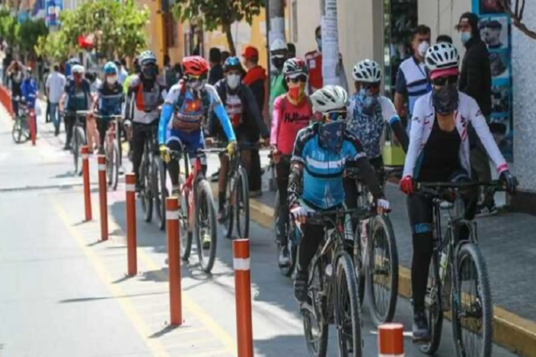 El gobierno local también trabaja para que Huamanga cuente, por vez primera, con un Plan de Movilidad Urbana Sostenible, próximo a ser aprobado.