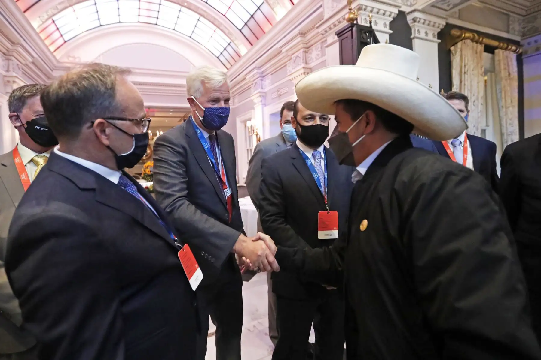 El presidente de la República, Pedro Castillo, sostuvo un encuentro con empresarios de la Cámara de Comercio Americana de Perú - Amchan Perú, en Washington D.C. para fortalecer los lazos comerciales y de inversión entre ambos países. Foto: ANDINA/Prensa Presidencia