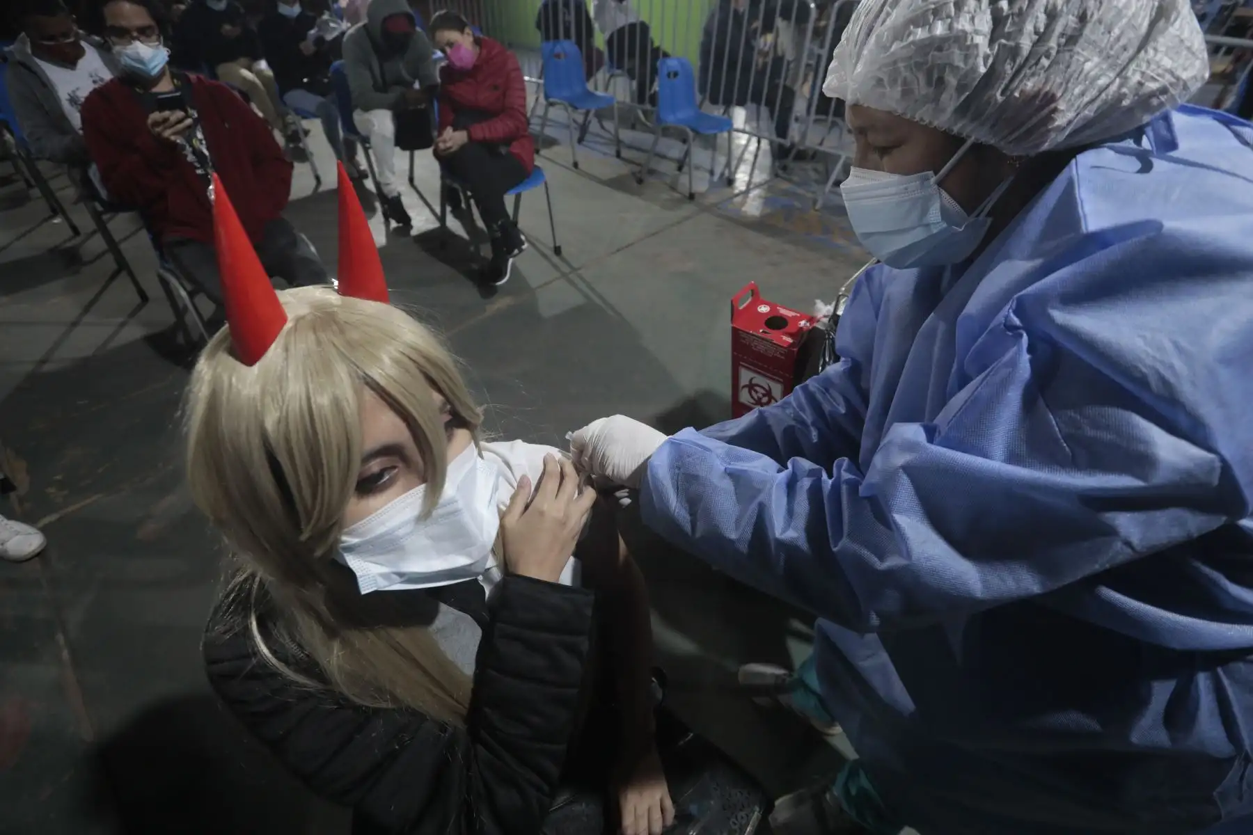 2´121,222 de peruanos fueron vacunados en la semana contra el covid-19 mientras que el Vacuna Fest, donde las personas acuden disfrazados de sus personajes favoritos, se viene realizando en diversas regiones del país. Foto: Minsa