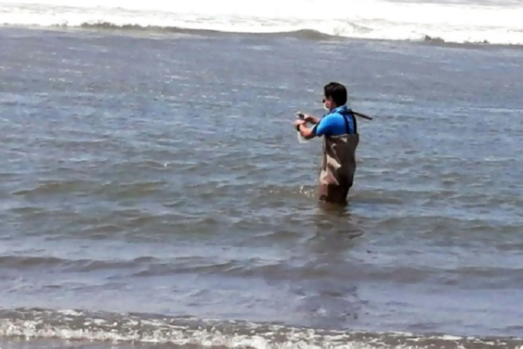 Dicho reporte, con fecha de muestreo 14 de setiembre, indica que las playas de Lobos, Puerto Eten, Ciudad Eten, Monsefú y Santa Rosa, en la región Lambayeque, presentan buena calidad microbiológica del agua y una adecuada limpieza de la playa,; pero alguna de ellas no cuentan con recipientes para residuos sólidos ni servicios higiénicos en funcionamiento.