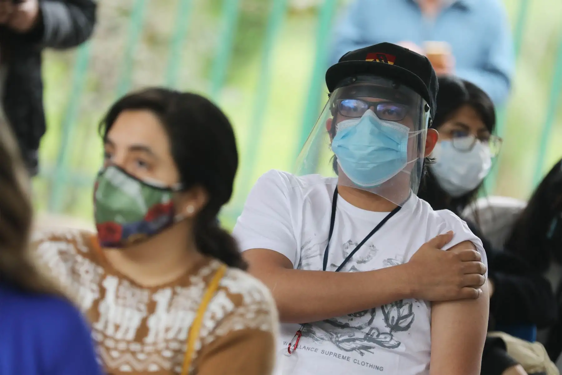 El Ministerio de Salud realiza la supervisión del inicio de la vacunación contra la covid-19 a las personas mayores de 23 años de edad.
Foto: ANDINA/ Andrés Valle