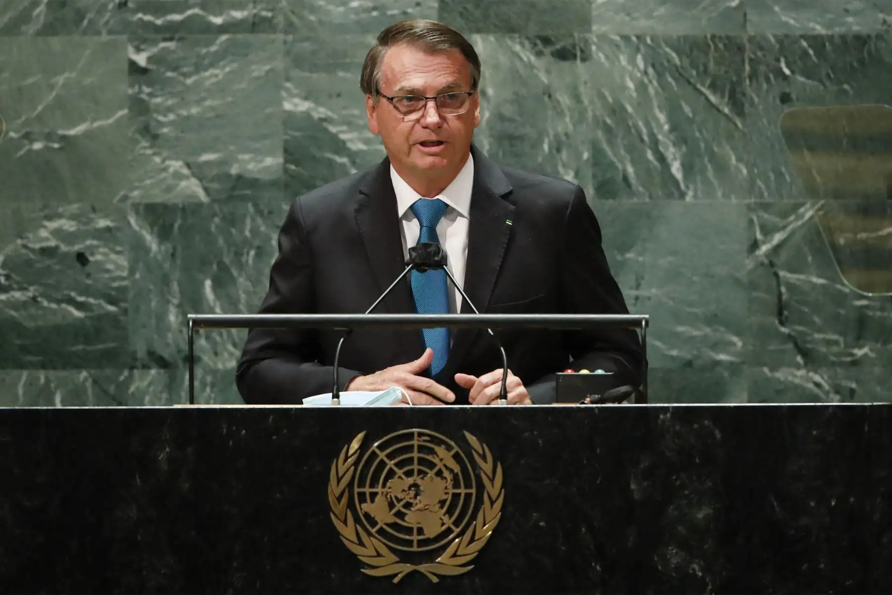 El presidente de Brasil, Jair Bolsonaro, se dirige al 76 ° período de sesiones de la Asamblea General de la ONU en  Nueva York. 
Foto: AFP