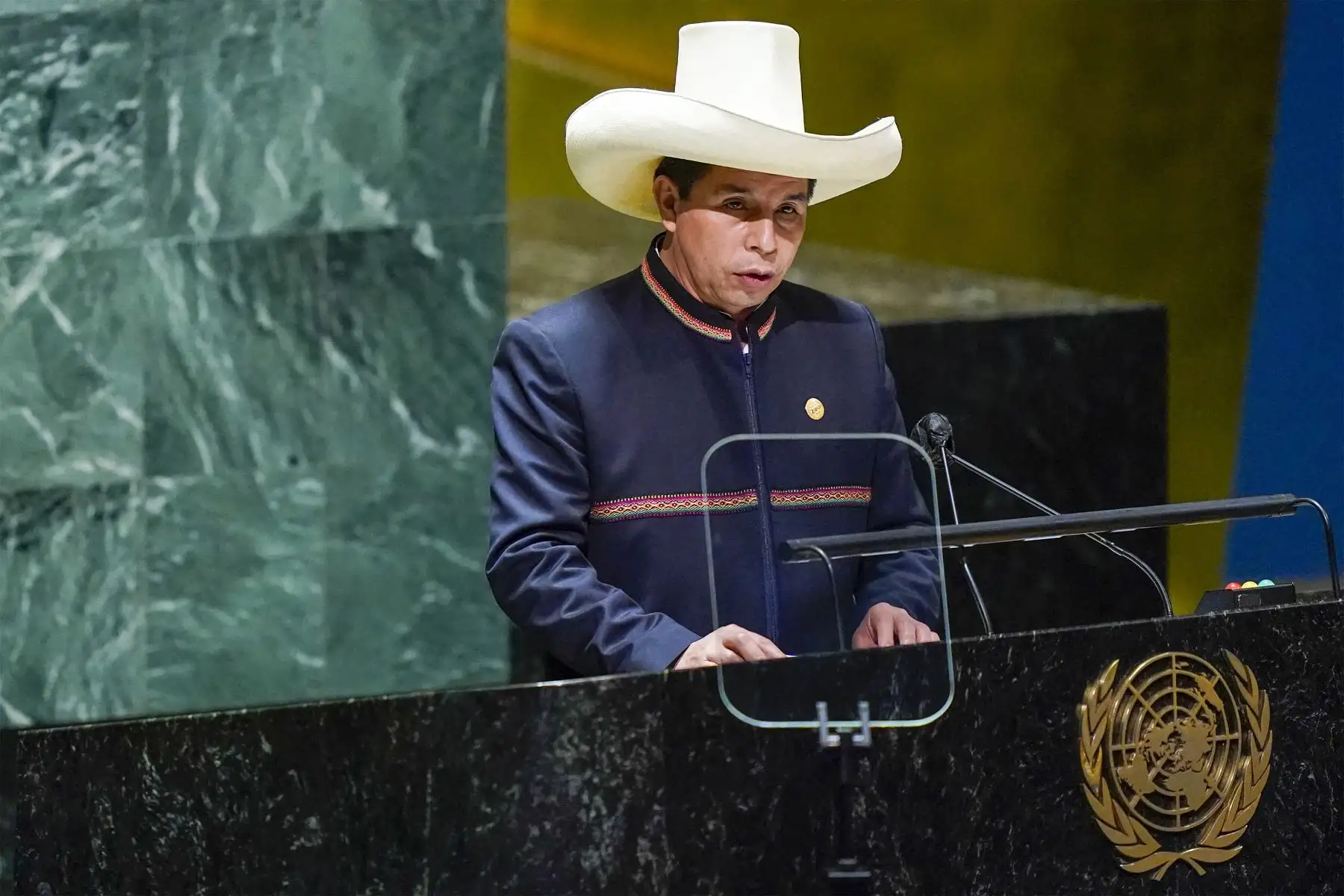 El presidente de Perú, Pedro Castillo, se dirige al 76 ° período de sesiones de la Asamblea General de la ONU en Nueva York.
Foto: AFP